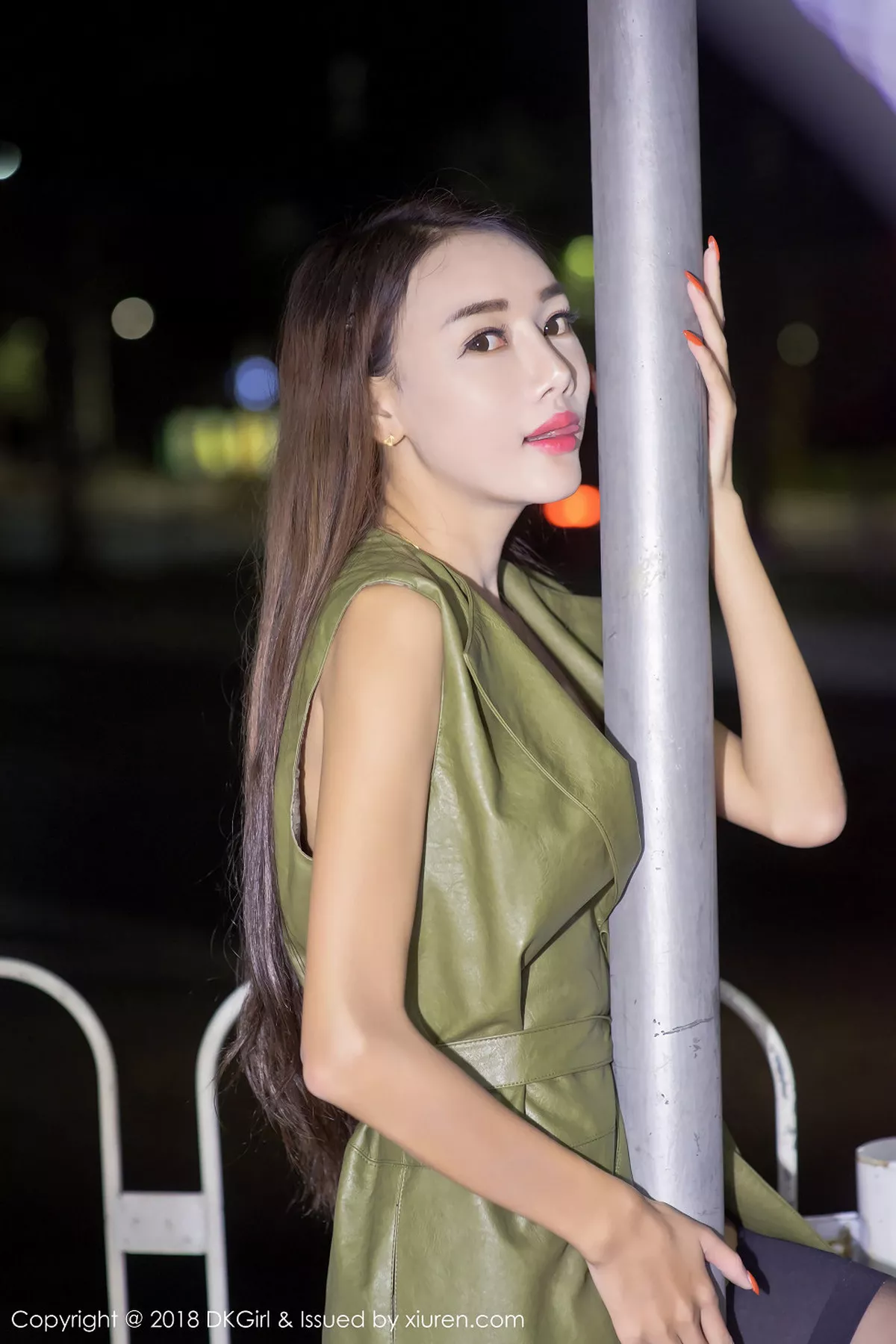秀人集.com_[DKGirl御女郎]Vol.059_嫩模婕西儿jessie羊城旅拍羊城夜景真空露出豪乳诱惑写真49P