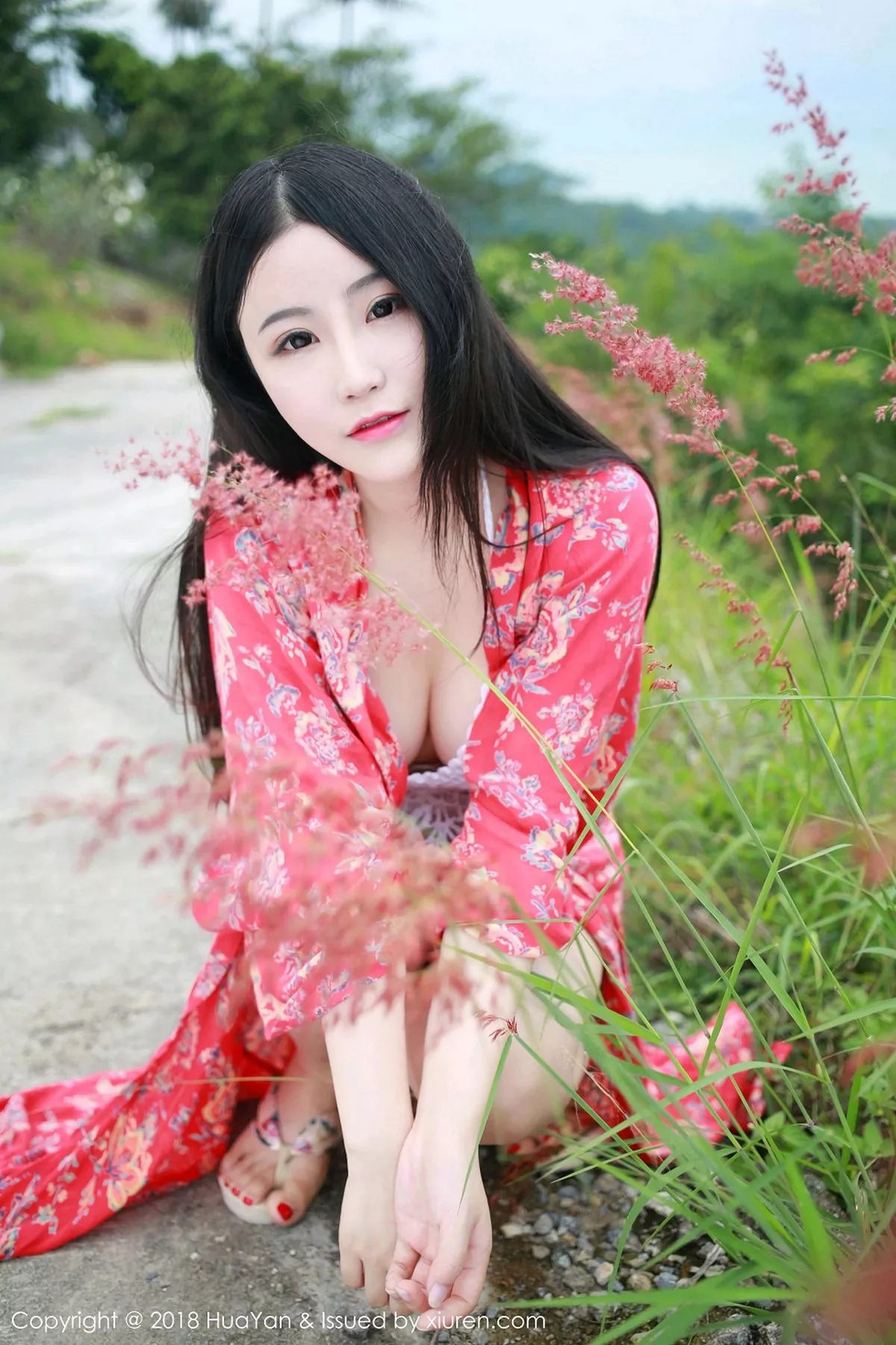 秀人集.com_[HuaYan花の颜]Vol.055_嫩模谢芷馨Sindy苏梅岛旅拍白色缕空吊带内衣完美诱惑写真40P