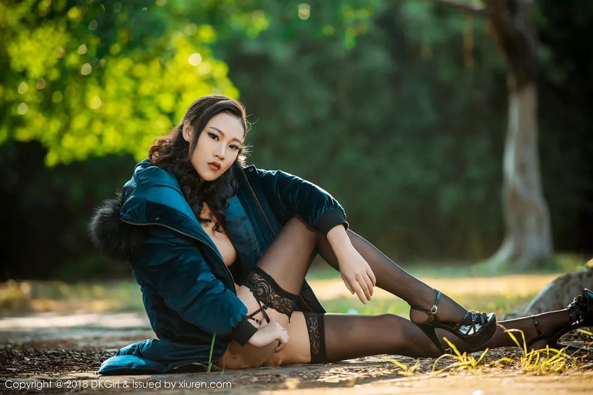 秀人集.com_[DKGirl御女郎]Vol.057_嫩模梦倩户外大尺度真空演绎豪乳美腿完美诱惑写真54P
