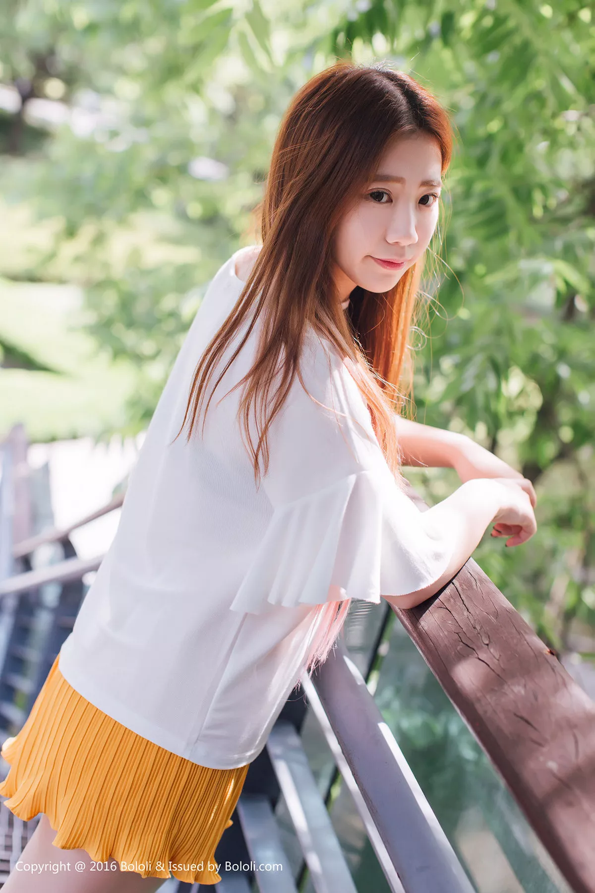秀人集.com_[Tukmo兔几盟]Vol.109_清纯嫩模董成丽游乐园里白色短袖衫配黄色短裙清爽迷人写真40P