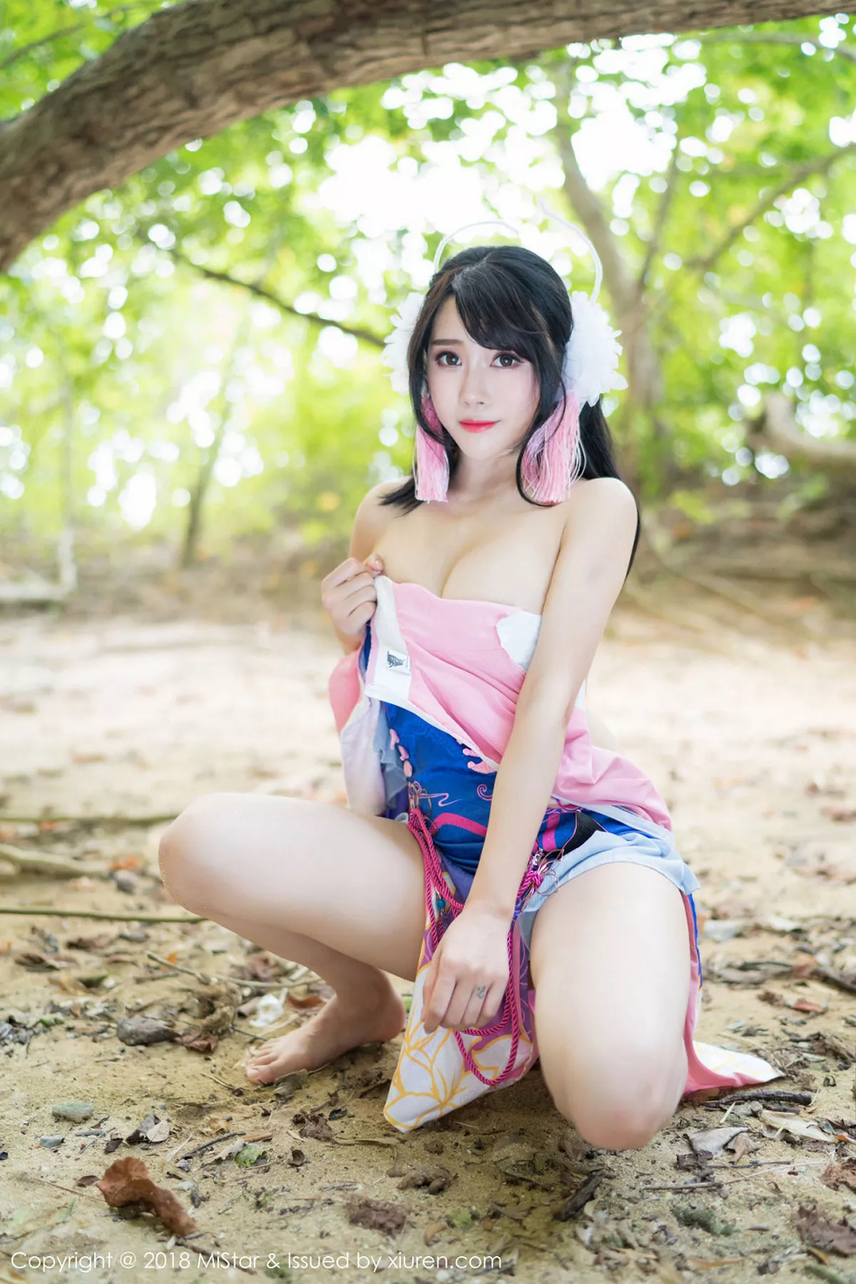 秀人集.com_[MiStar魅妍社]Vol.215_女神兜豆靓Youlina甲米旅拍外拍COS不知火舞热辣诱惑写真50P