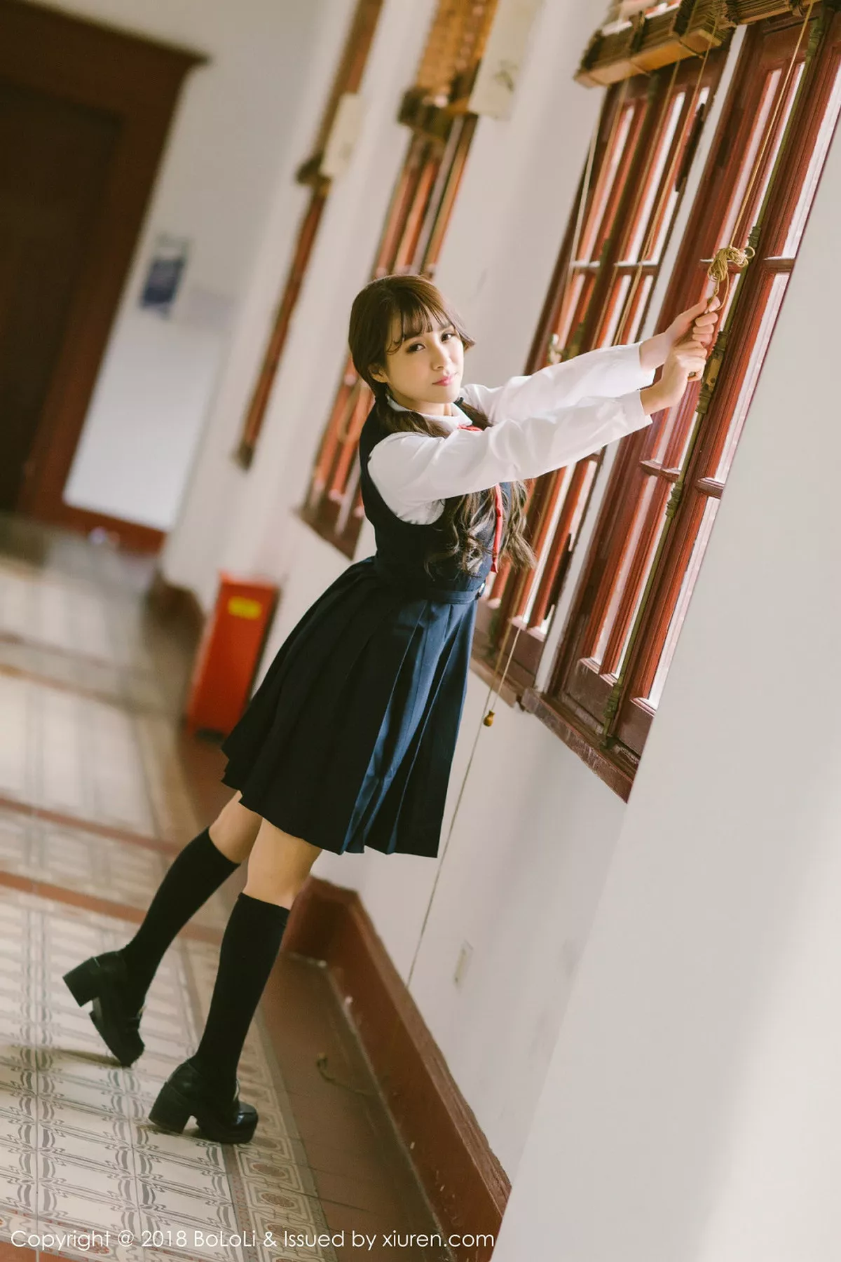 秀人集.com_[Tukmo兔几盟]Vol.113_嫩模夏美酱户外古典优雅洛丽塔系列+清纯可爱学生制服写真62P