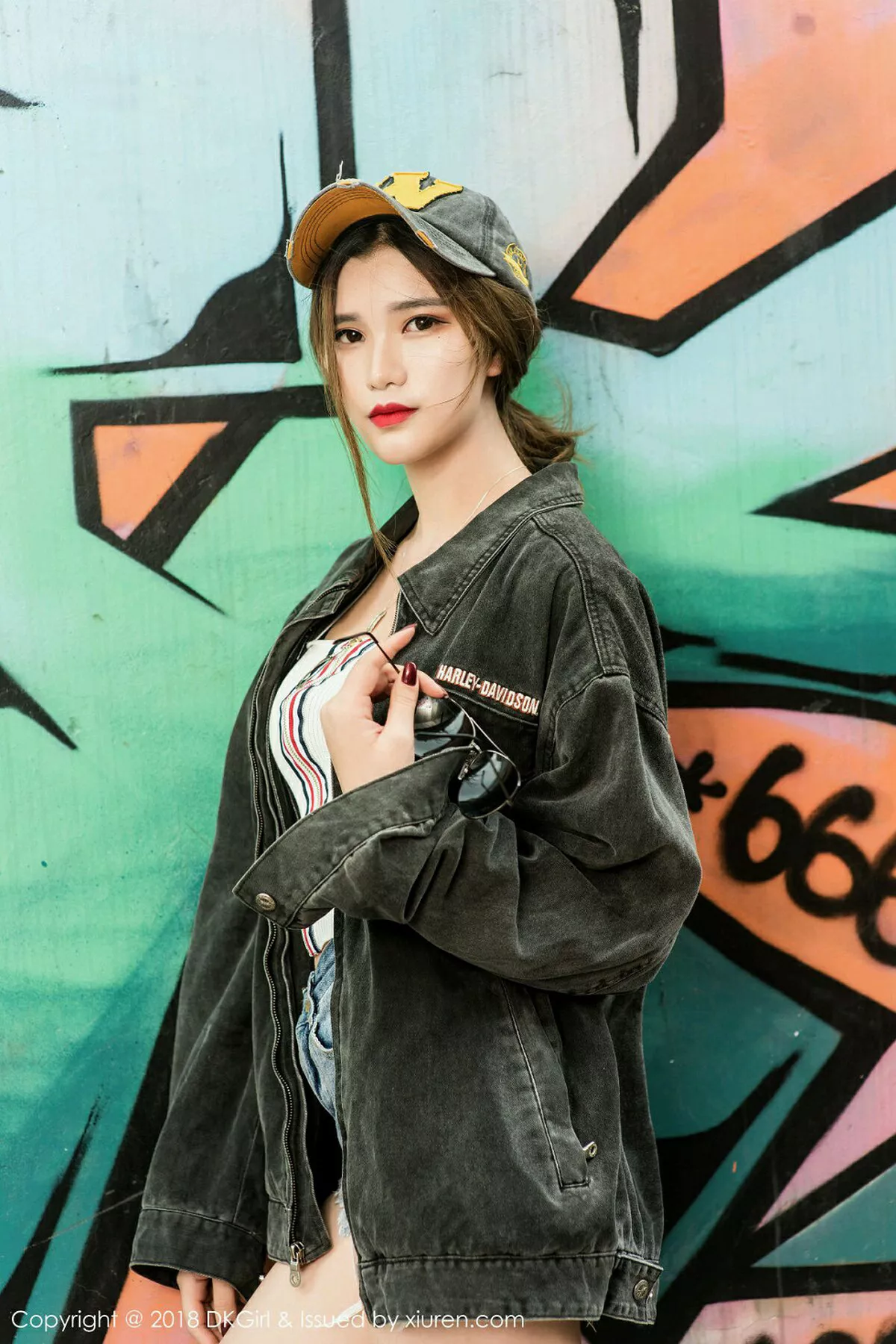 秀人集.com_[DKGirl御女郎]Vol.062_嫩模Ting婷婷居家白色蕾丝薄纱全脱秀豪乳双手遮点诱惑写真53P
