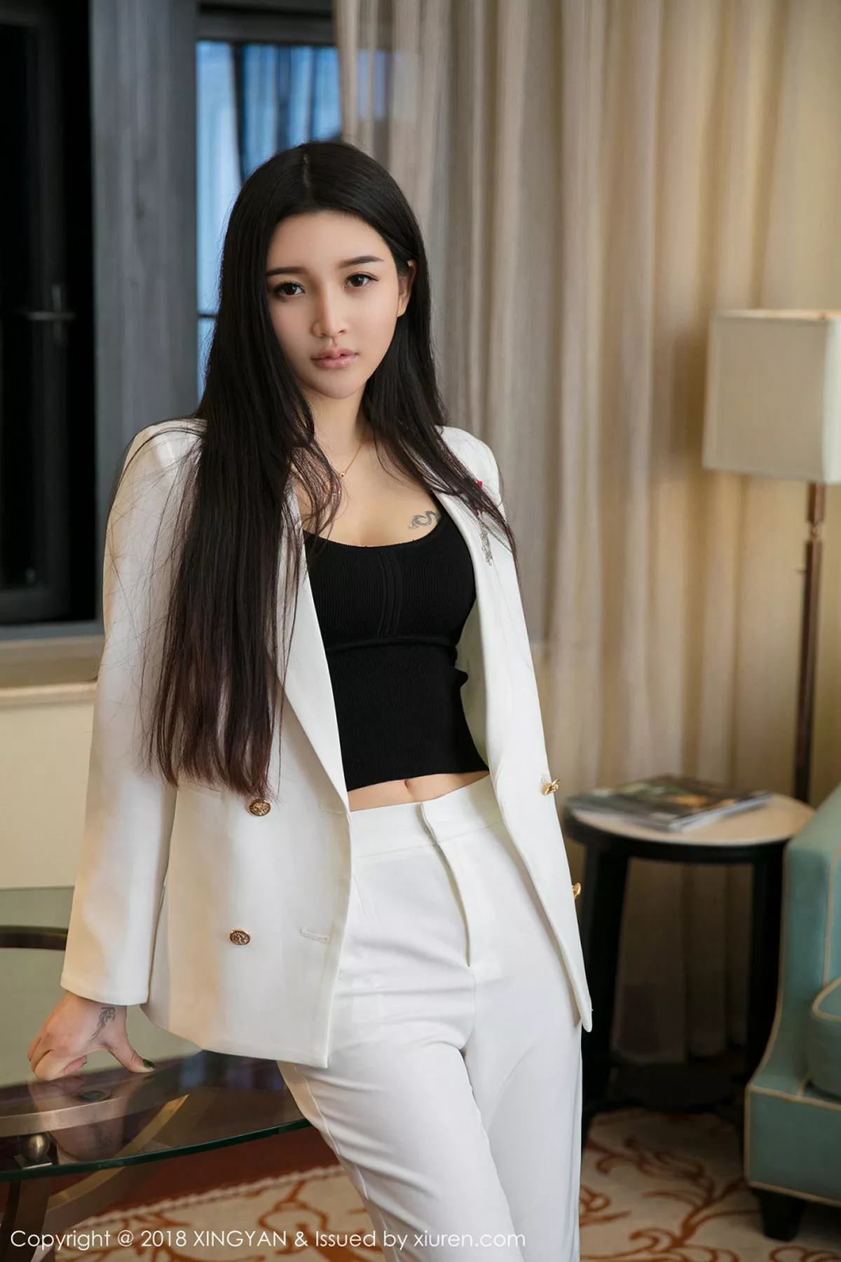 秀人集.com_[XINGYAN星颜社]Vol.034_嫩模李柯颖职场美女性感套装+白衬衣配黑色内衣诱惑写真49P