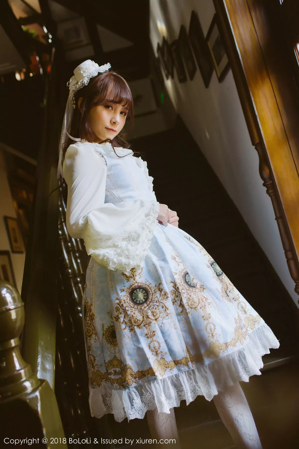 秀人集.com_[Tukmo兔几盟]Vol.113_嫩模夏美酱户外古典优雅洛丽塔系列+清纯可爱学生制服写真62P