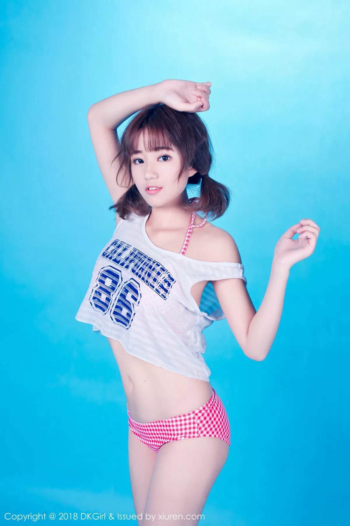 秀人集.com_[DKGirl御女郎]Vol.066_嫩模仓井优香红色圣诞女郎真空半露美乳遮点火辣诱惑写真55P