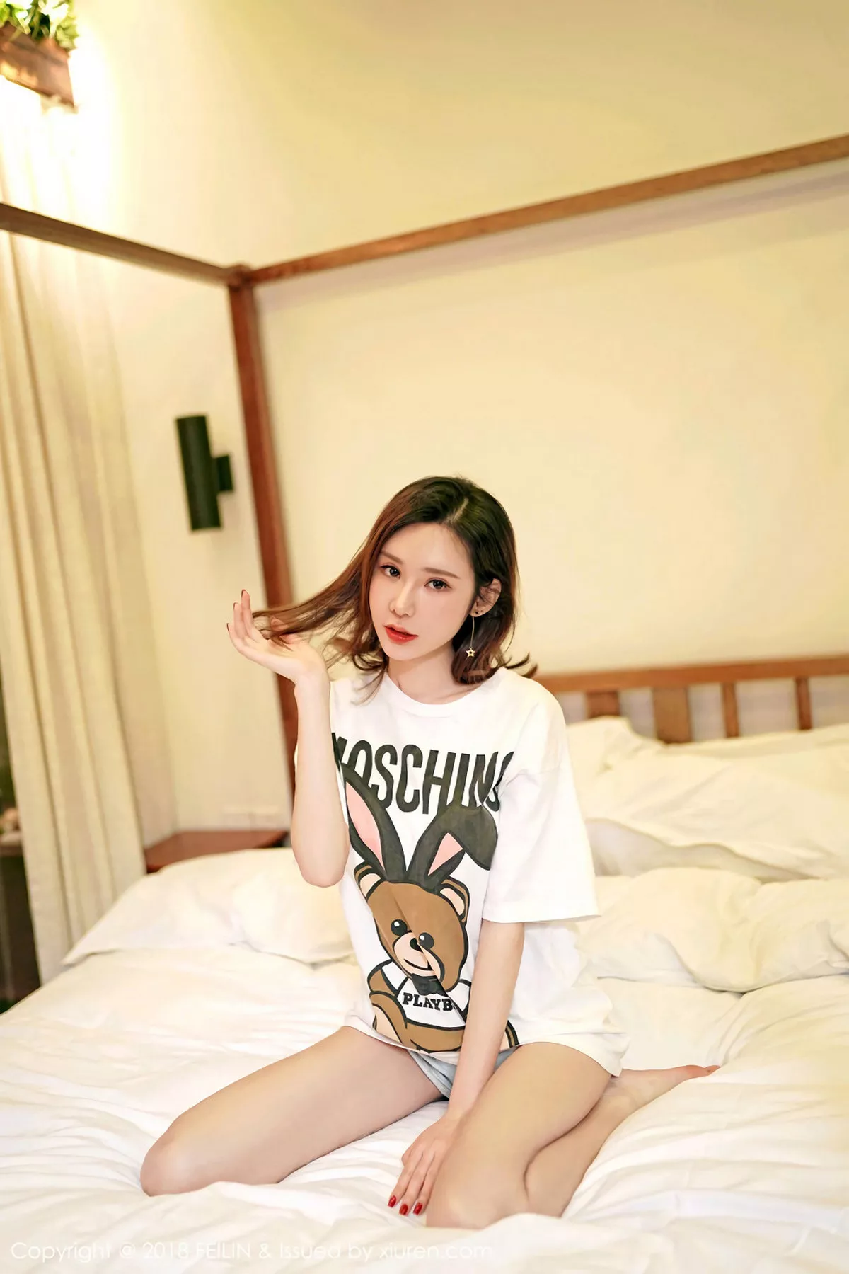 秀人集.com_[FeiLin嗲囡囡]Vol.133_女神萌琪琪Irene居家私房床上全裸上身手掌印遮点诱惑写真48P