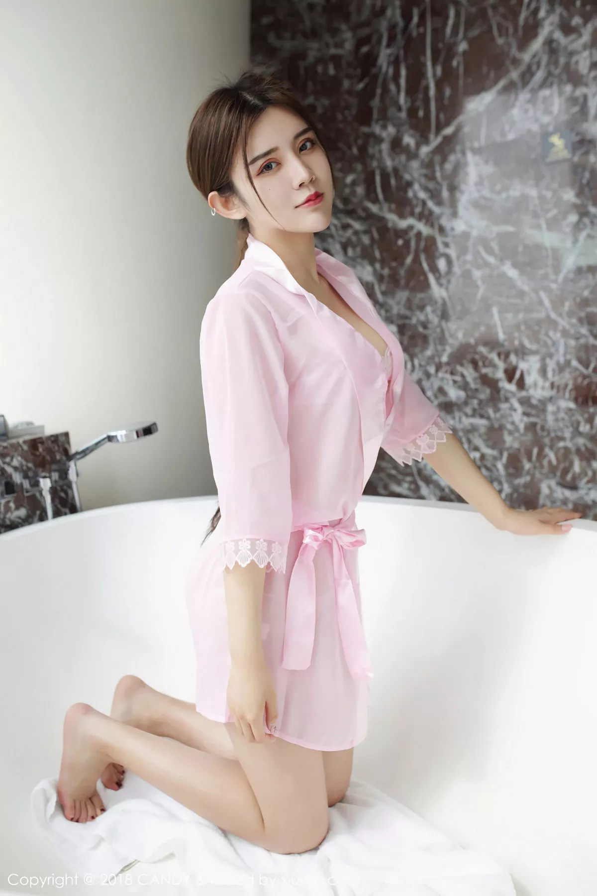 秀人集.com_[Candy糖果画报]Vol.058_嫩模Cris_卓娅祺真空连身裙配白色蕾丝袜秀美乳撩人诱惑写真44P