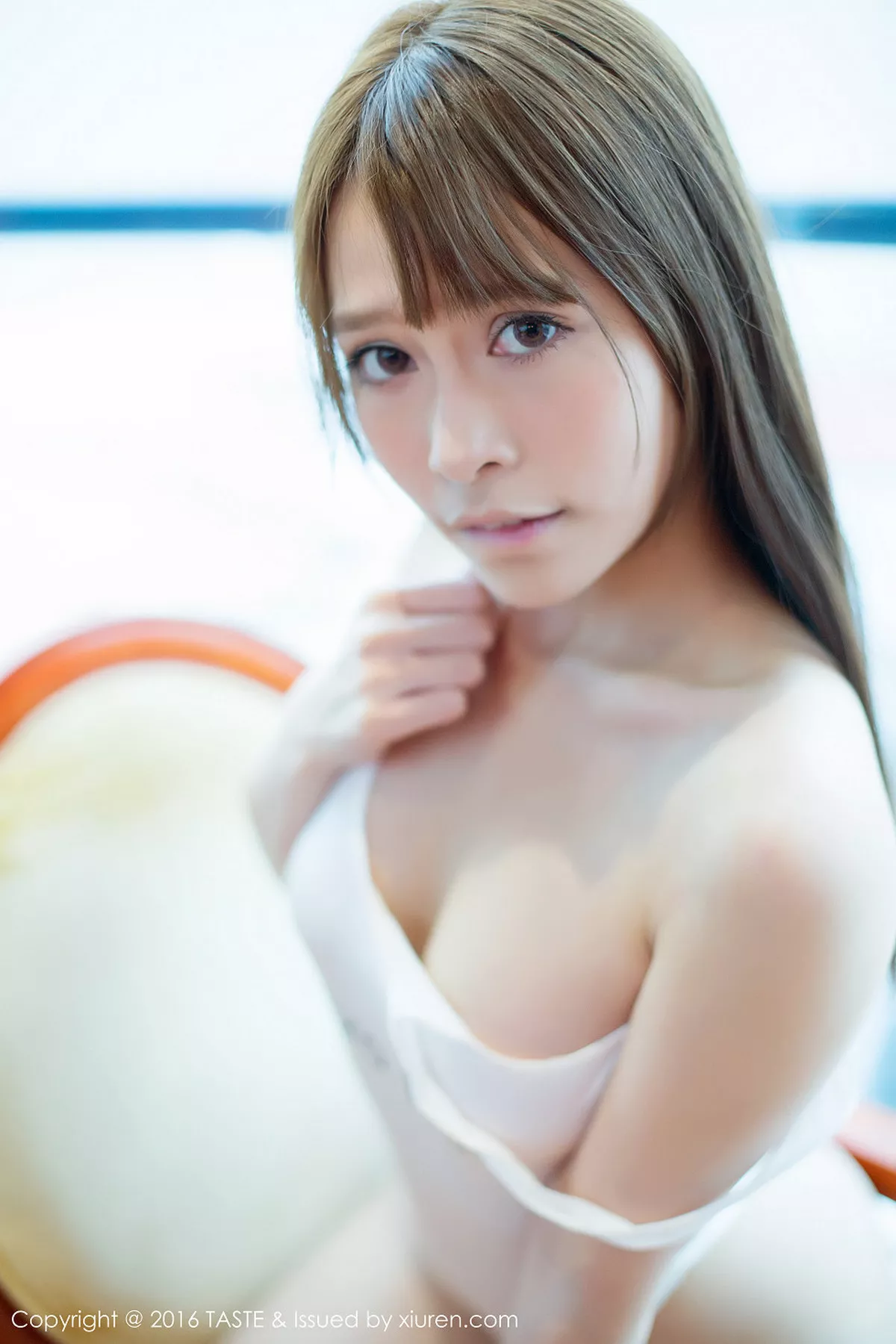 秀人集.com_[Taste顽味生活]Vol.013_嫩模Carol酱性感比基尼系列白嫩肌肤清纯迷人写真47P