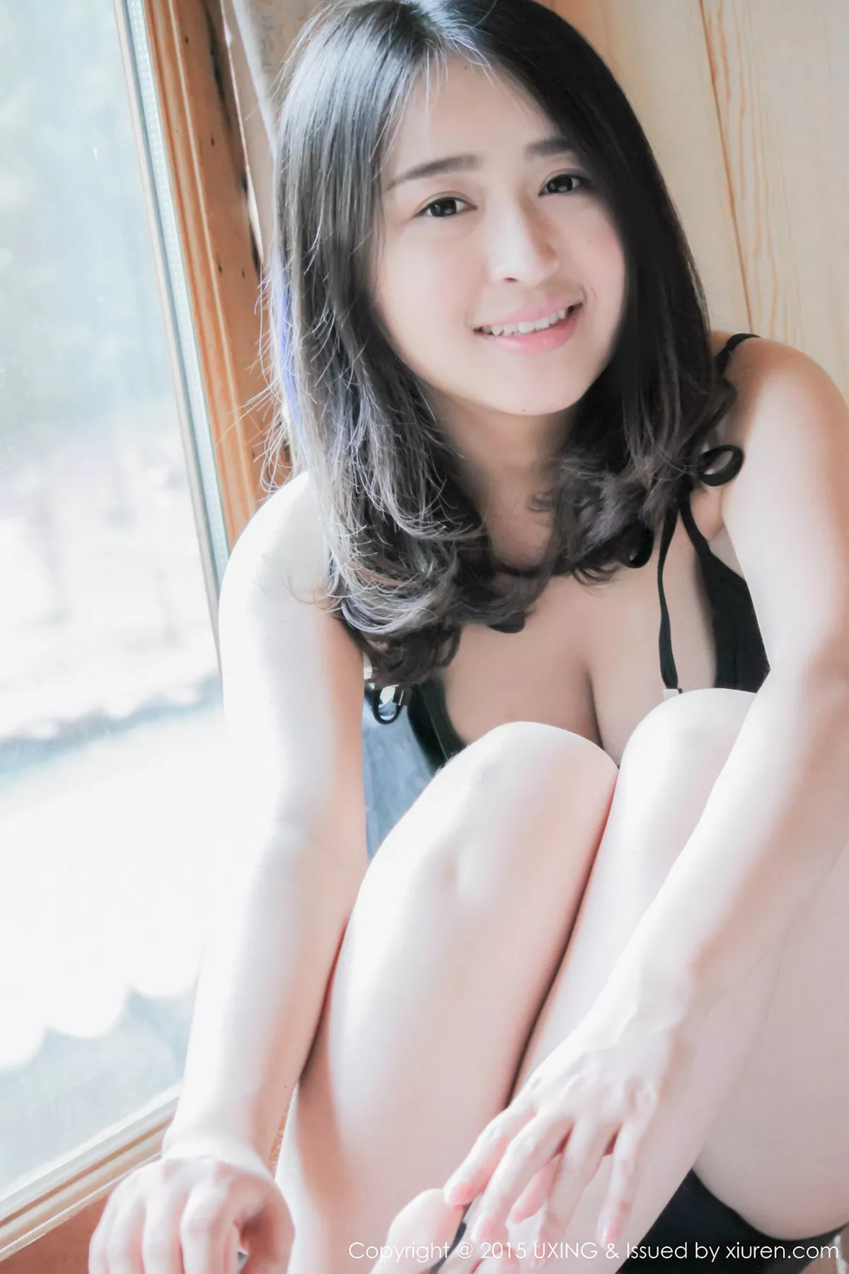 秀人集.com_[UXING优星馆]Vol.017_嫩模煊煊sunny爱吃棒棒糖的连体泳装妹子性感写真50P