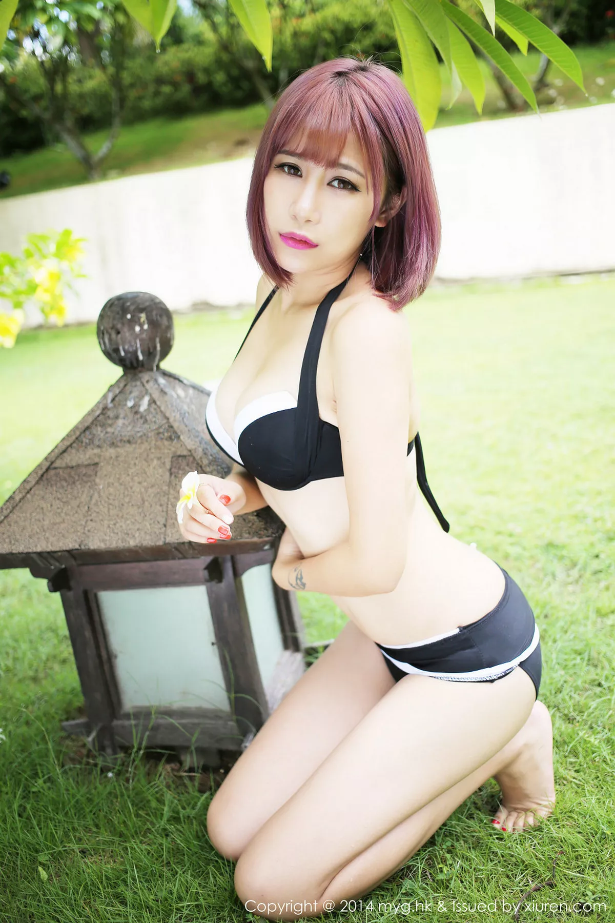 秀人集.com_[MyGirl美媛馆]Vol.040_嫩模Fiona伊雨蔓泳池边性感黑色比基尼完美身材写真43P