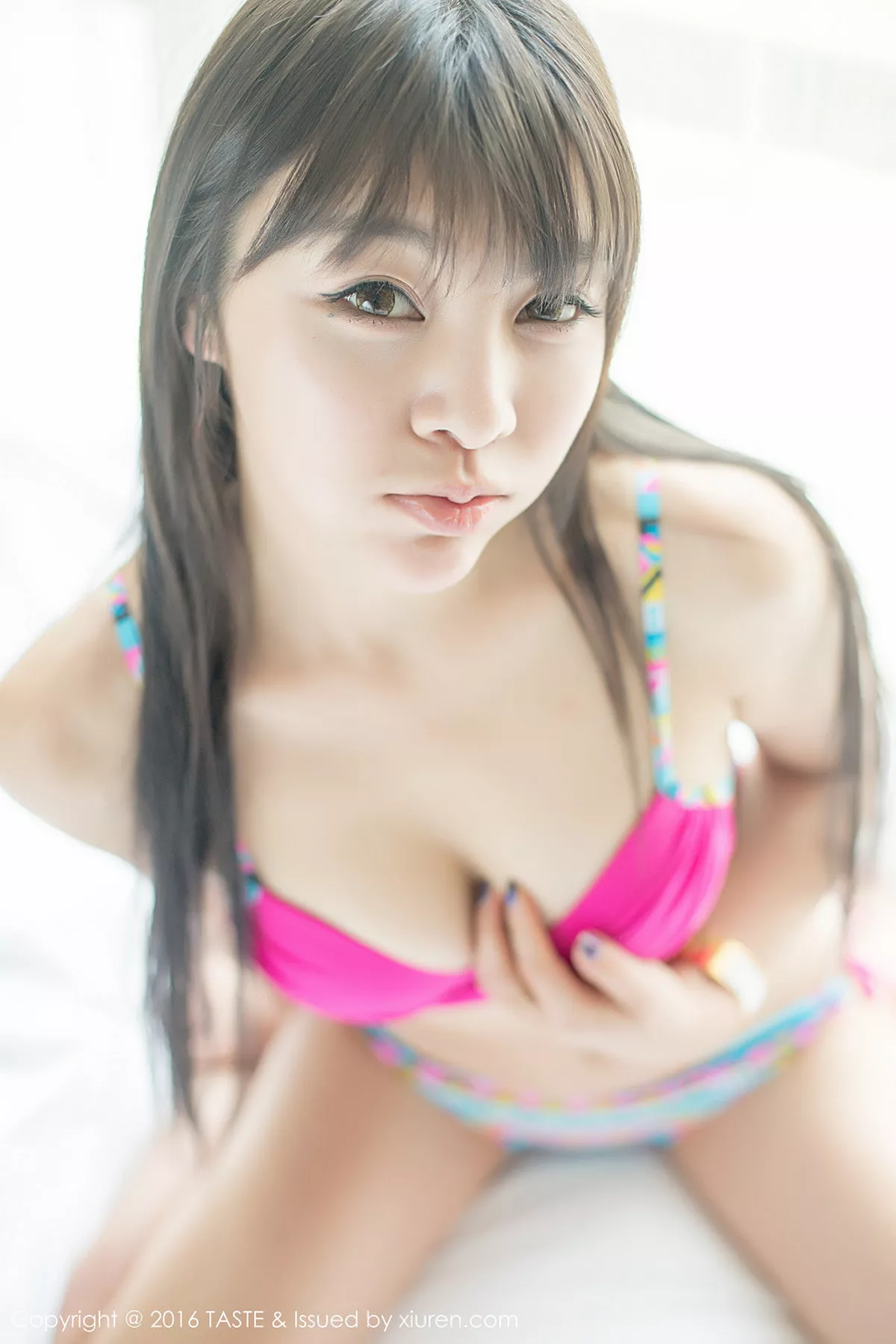 秀人集.com_[Taste顽味生活]Vol.022_嫩模Selina_王玥晨居家私房内衣系列白嫩肌肤性感写真67P
