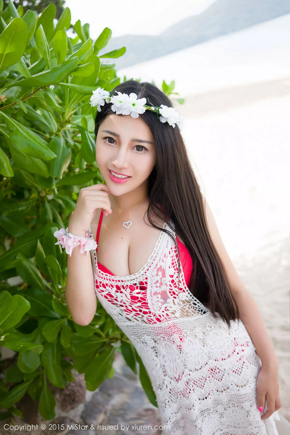 秀人集.com_[MiStar魅妍社]Vol.038_嫩模嘉嘉Tiffany普吉岛旅拍性感学生装豪乳翘臀写真60P