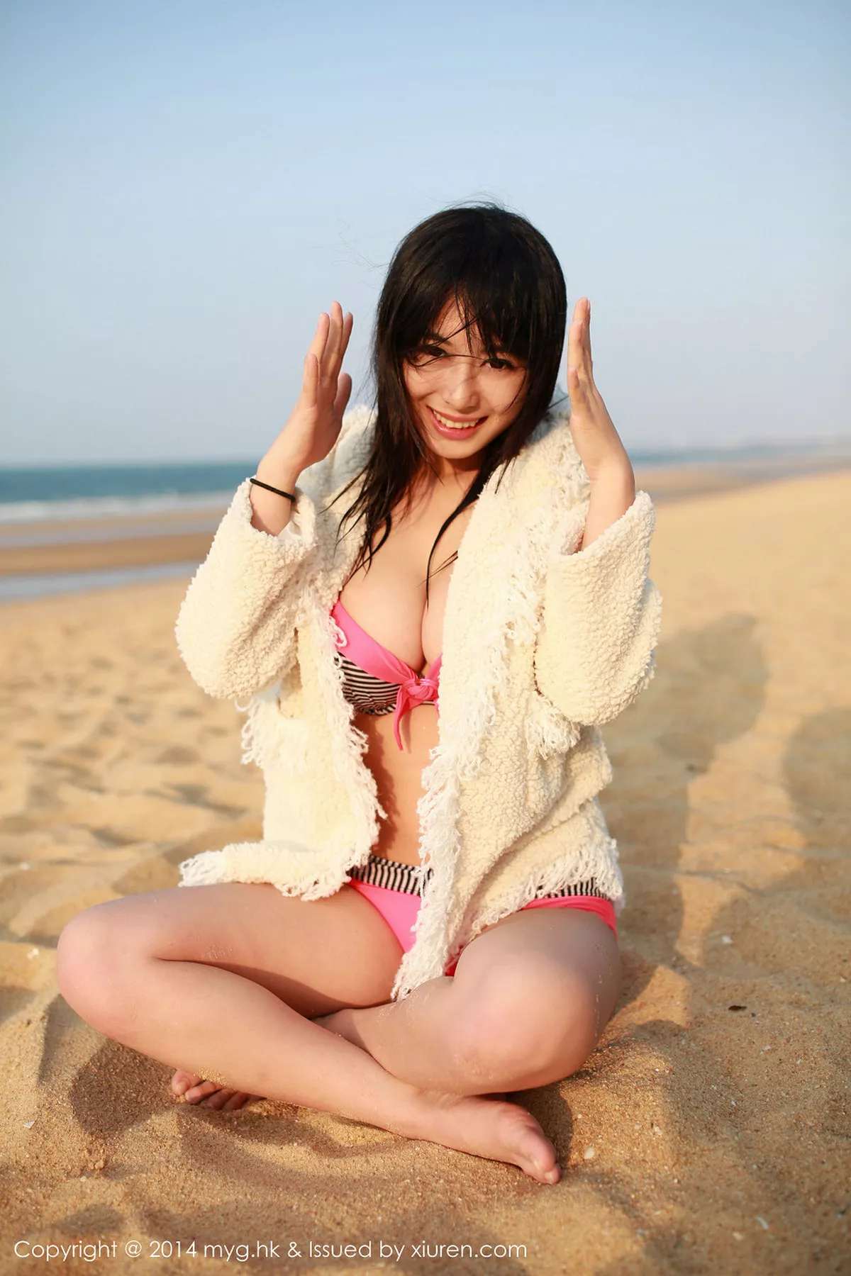 秀人集.com_[MyGirl美媛馆]Vol.033_嫩模黄可christine红色情趣睡裙真空秀豪乳性感写真69P