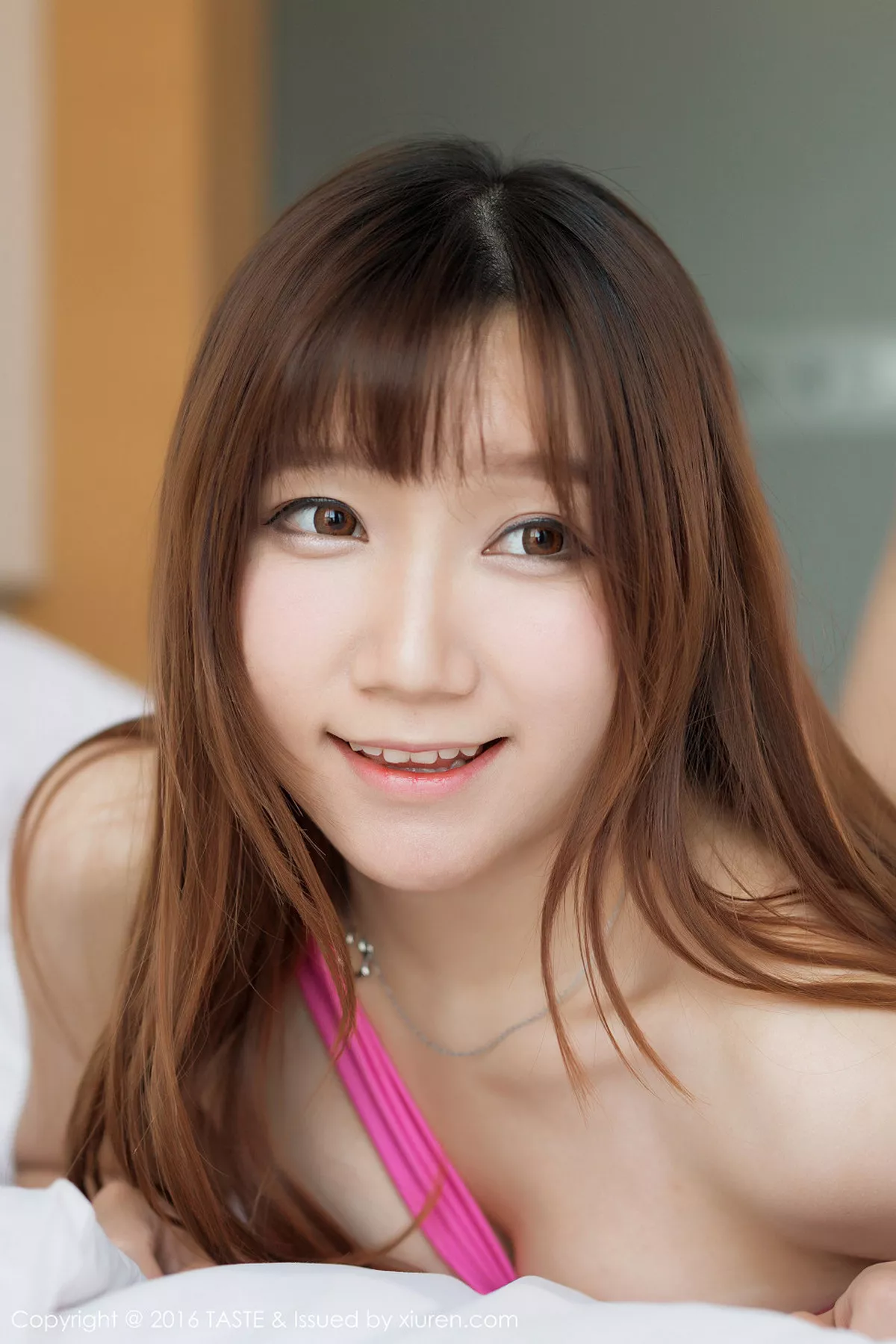 秀人集.com_[Taste顽味生活]Vol.025_新人嫩模陈依性感红色比基尼完美身材日系美少女写真66P