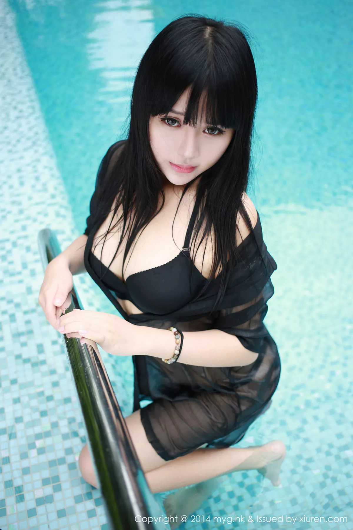 秀人集.com_[MyGirl美媛馆]Vol.022_嫩模八宝icey红色内衣性感美胸萝莉气质迷人写真66P