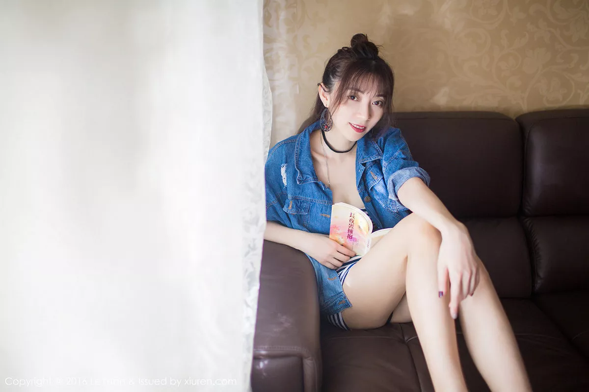 秀人集.com_[LeYuan星乐园]Vol.006_嫩模楚琪kiki清新服饰白嫩美长腿性感写真50P