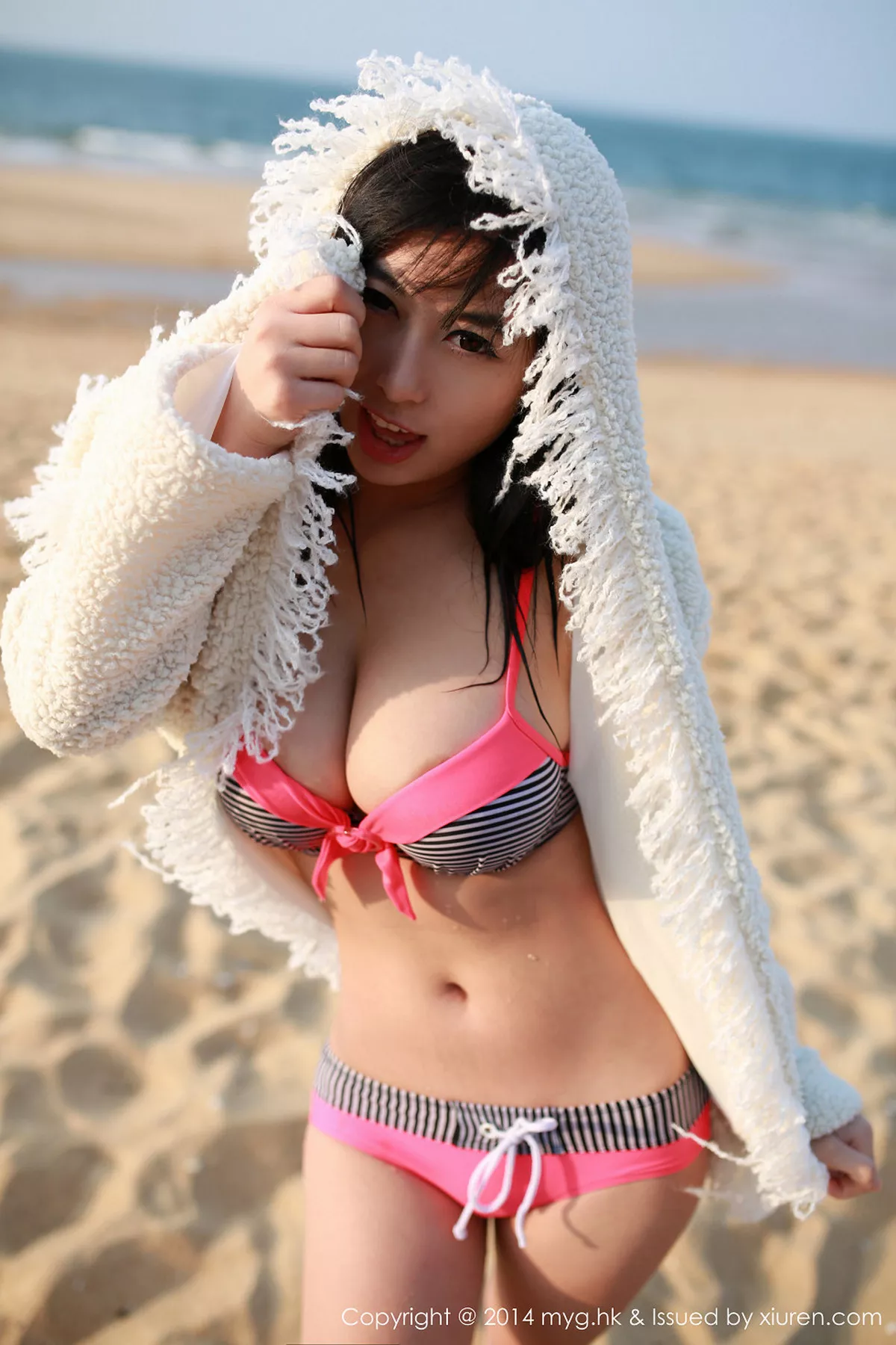 秀人集.com_[MyGirl美媛馆]Vol.033_嫩模黄可christine红色情趣睡裙真空秀豪乳性感写真69P