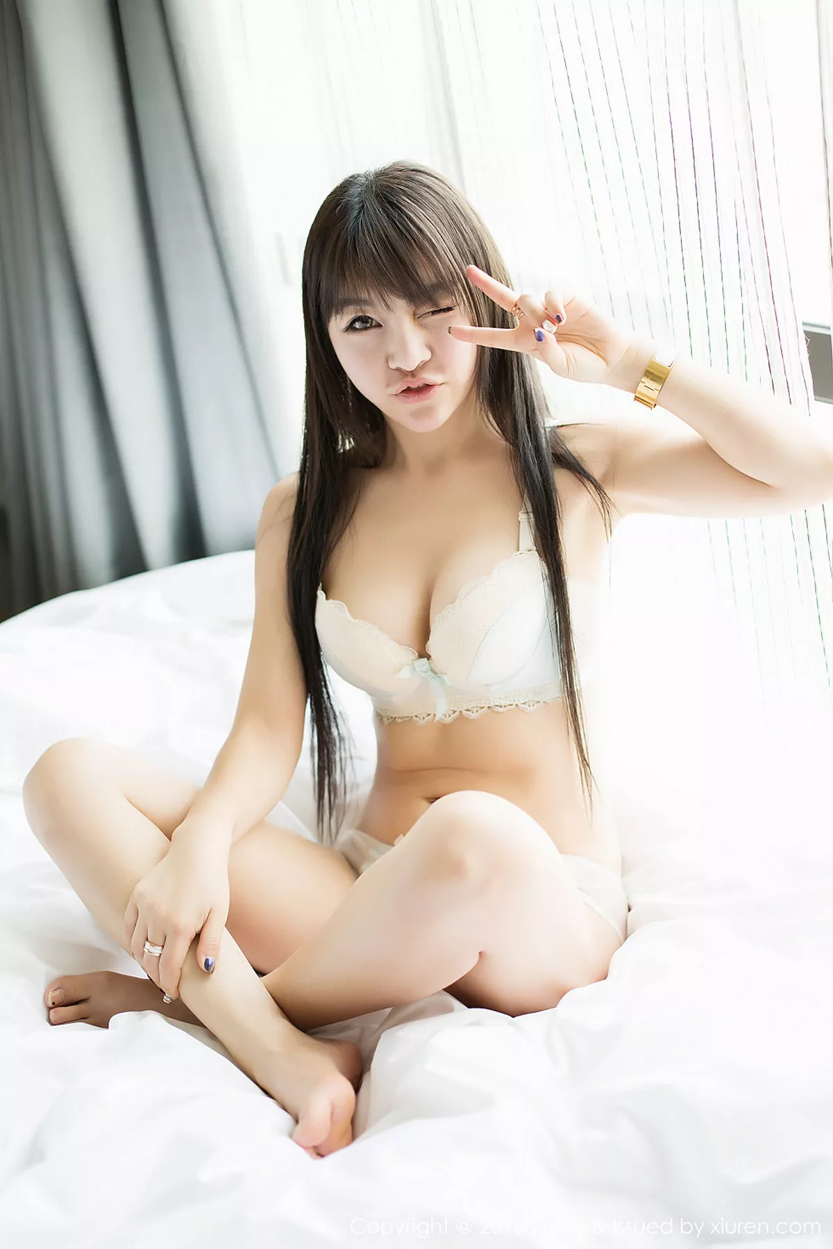秀人集.com_[Taste顽味生活]Vol.022_嫩模Selina_王玥晨居家私房内衣系列白嫩肌肤性感写真67P