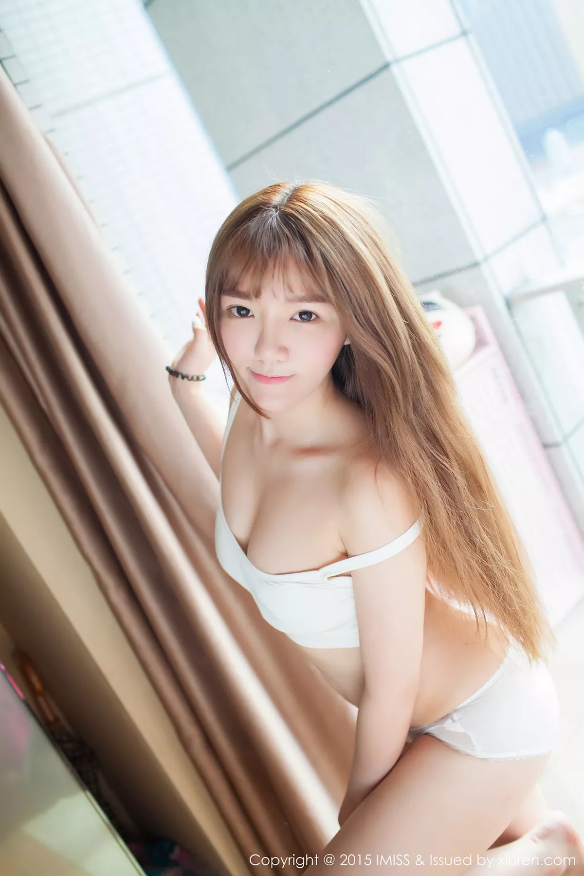 秀人集.com_[IMISS爱蜜社]Vol.033_嫩模小宝酱居家私房粉色系迷人翘臀诱惑写真67P