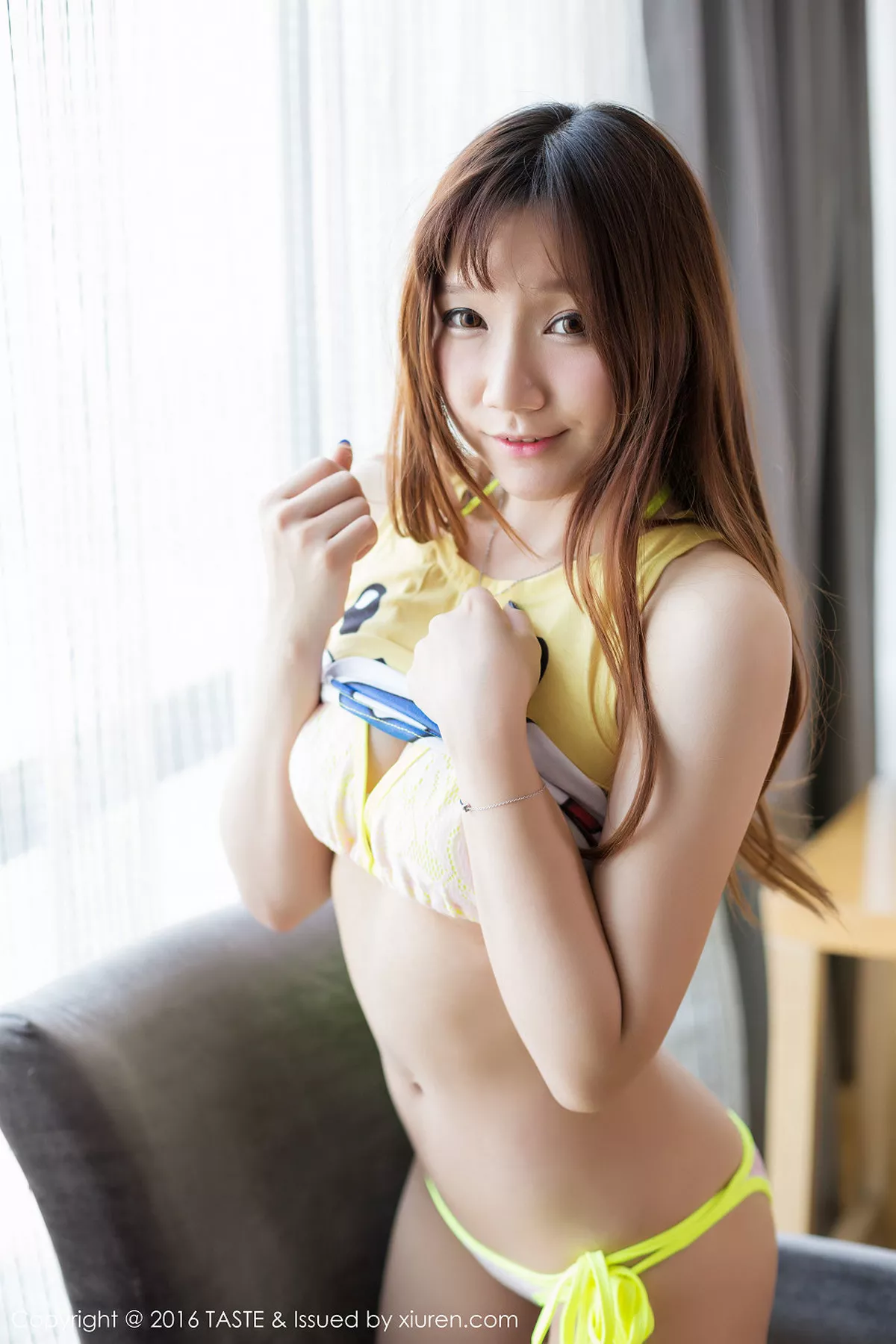 秀人集.com_[Taste顽味生活]Vol.028_嫩模陈依皮卡丘背心清纯可人肉嘟嘟卖萌性感写真56P