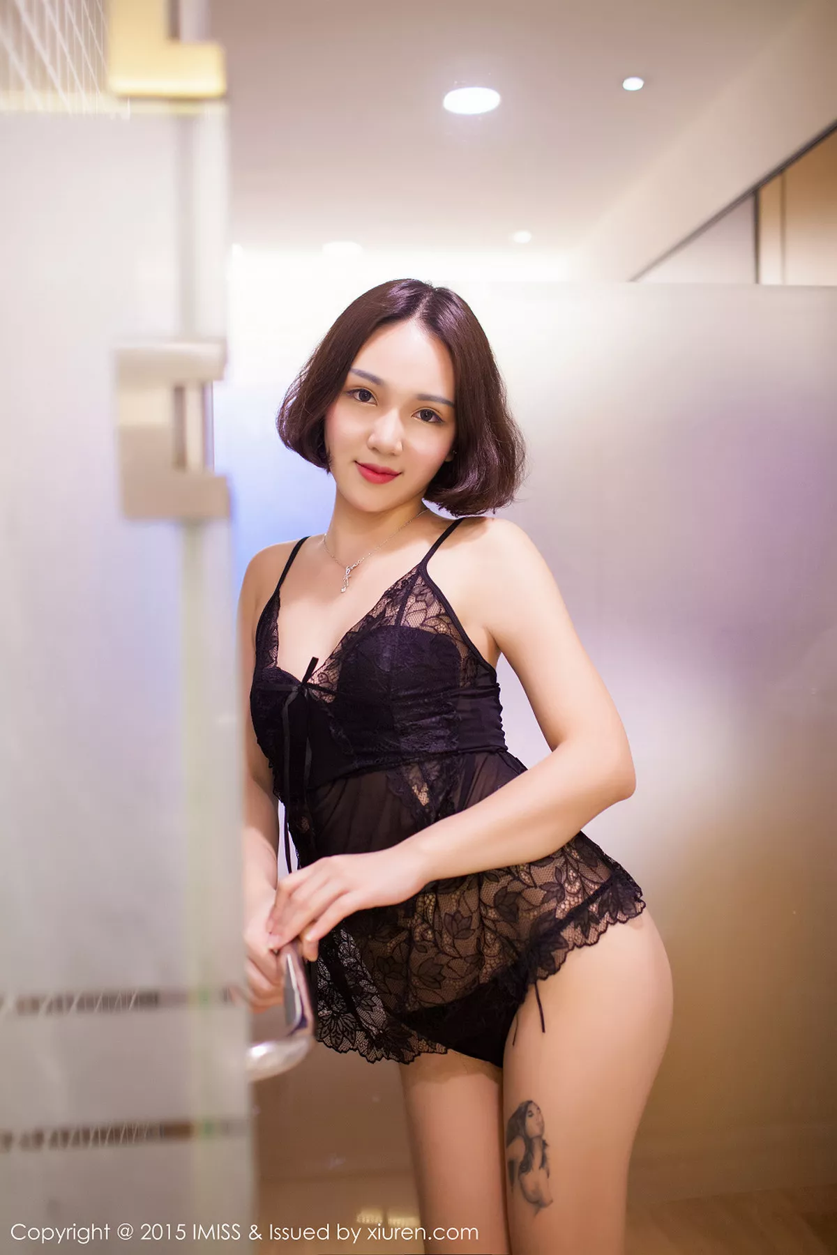 秀人集.com_[IMISS爱蜜社]Vol.036_嫩模艾诗iccey黑色缕空睡裙诱惑翘臀完美曲线写真49P