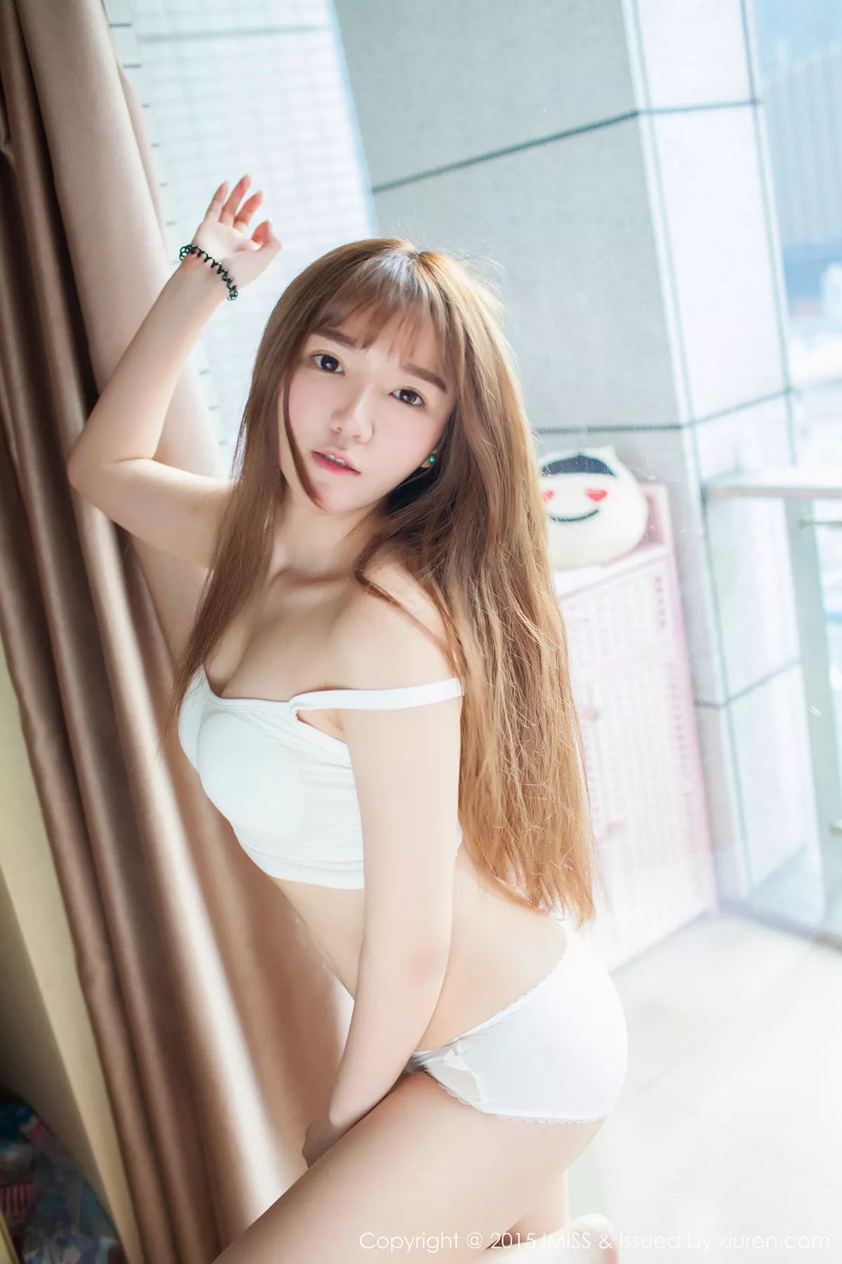 秀人集.com_[IMISS爱蜜社]Vol.033_嫩模小宝酱居家私房粉色系迷人翘臀诱惑写真67P
