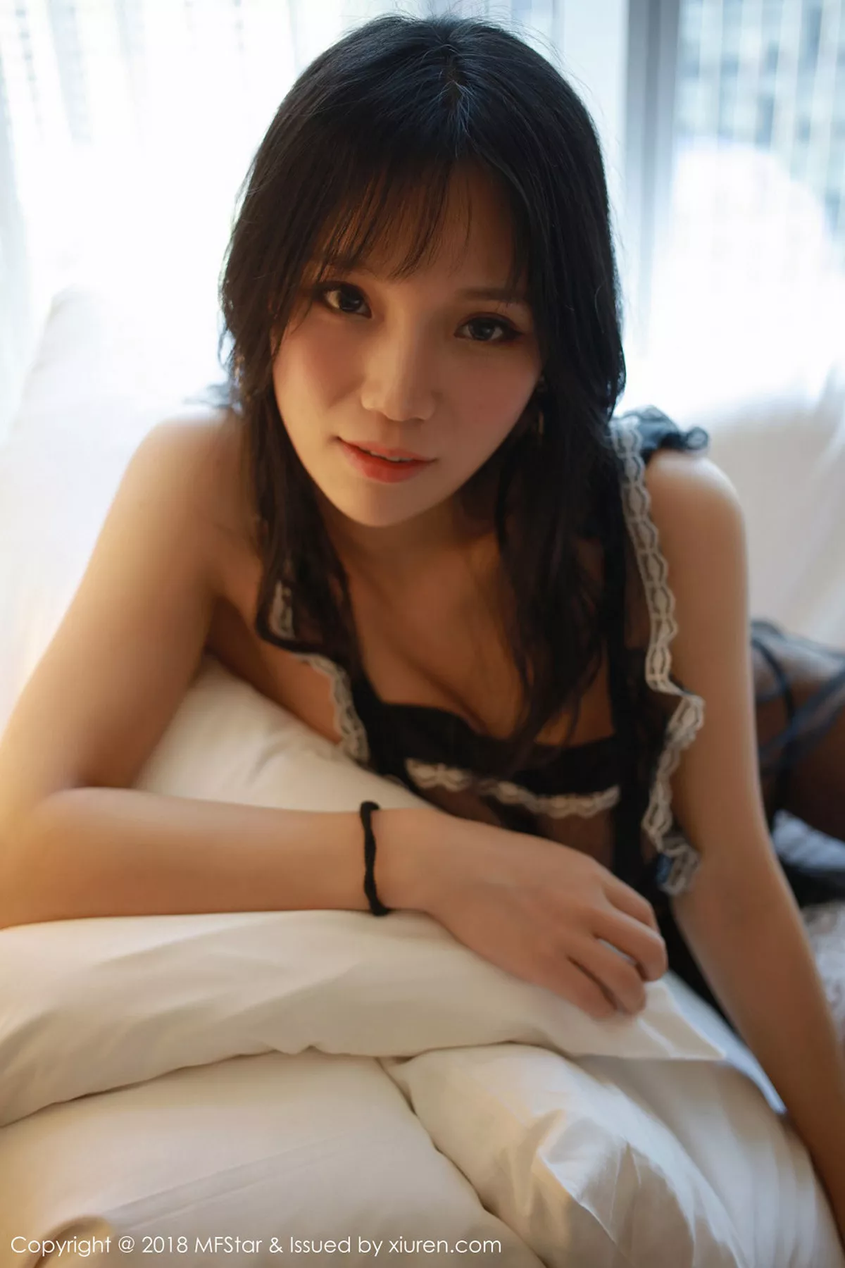 秀人集.com_[MFStar模范学院]Vol.121_嫩模李可可居家私房蕾丝边情趣女仆装透视秀豪乳诱惑写真42P