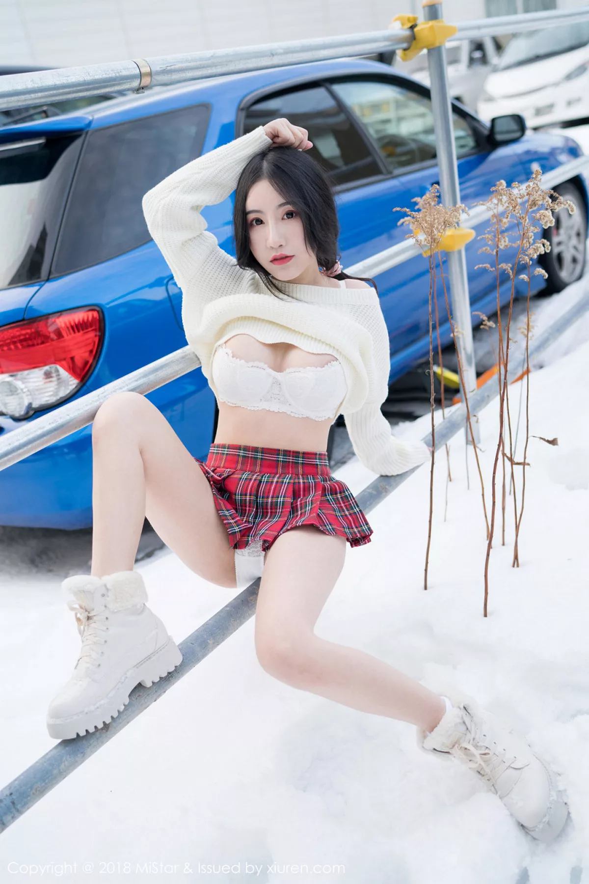 秀人集.com_[MiStar魅妍社]Vol.231_女神绯月樱-Cherr北海道旅拍室外冰天雪地超短裙诱惑写真39P