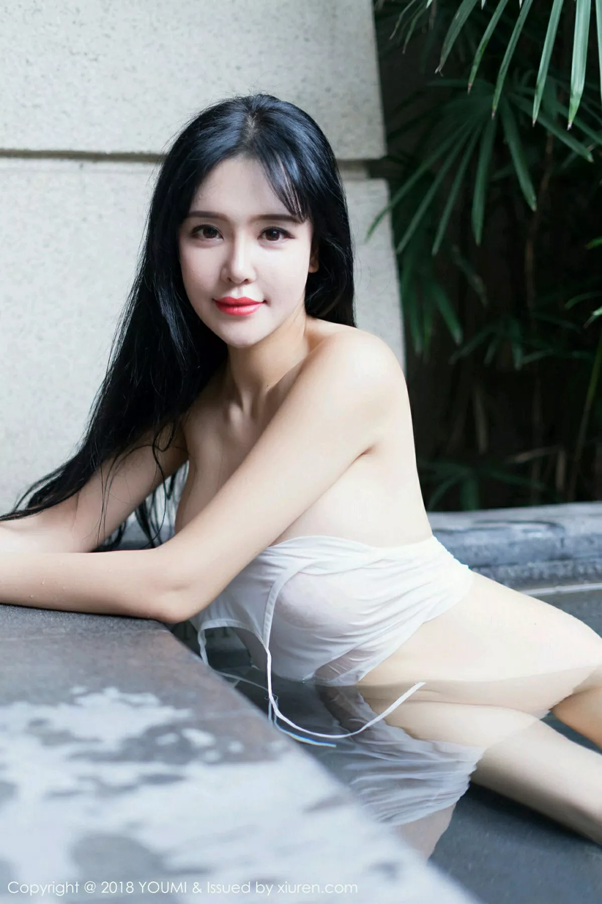 秀人集.com_[YouMi尤蜜荟]Vol.189_女神刘钰儿浴池白色薄纱遮身+粉红高叉连体衣湿身秀豪乳诱惑写真42P