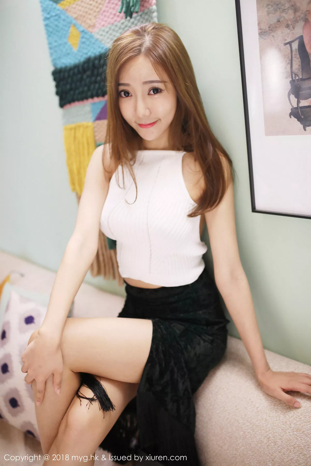 秀人集.com_[MyGirl美媛馆]Vol.293_嫩模王馨瑶yanni居家黑色吊带衣半露豪乳性感迷人写真40P
