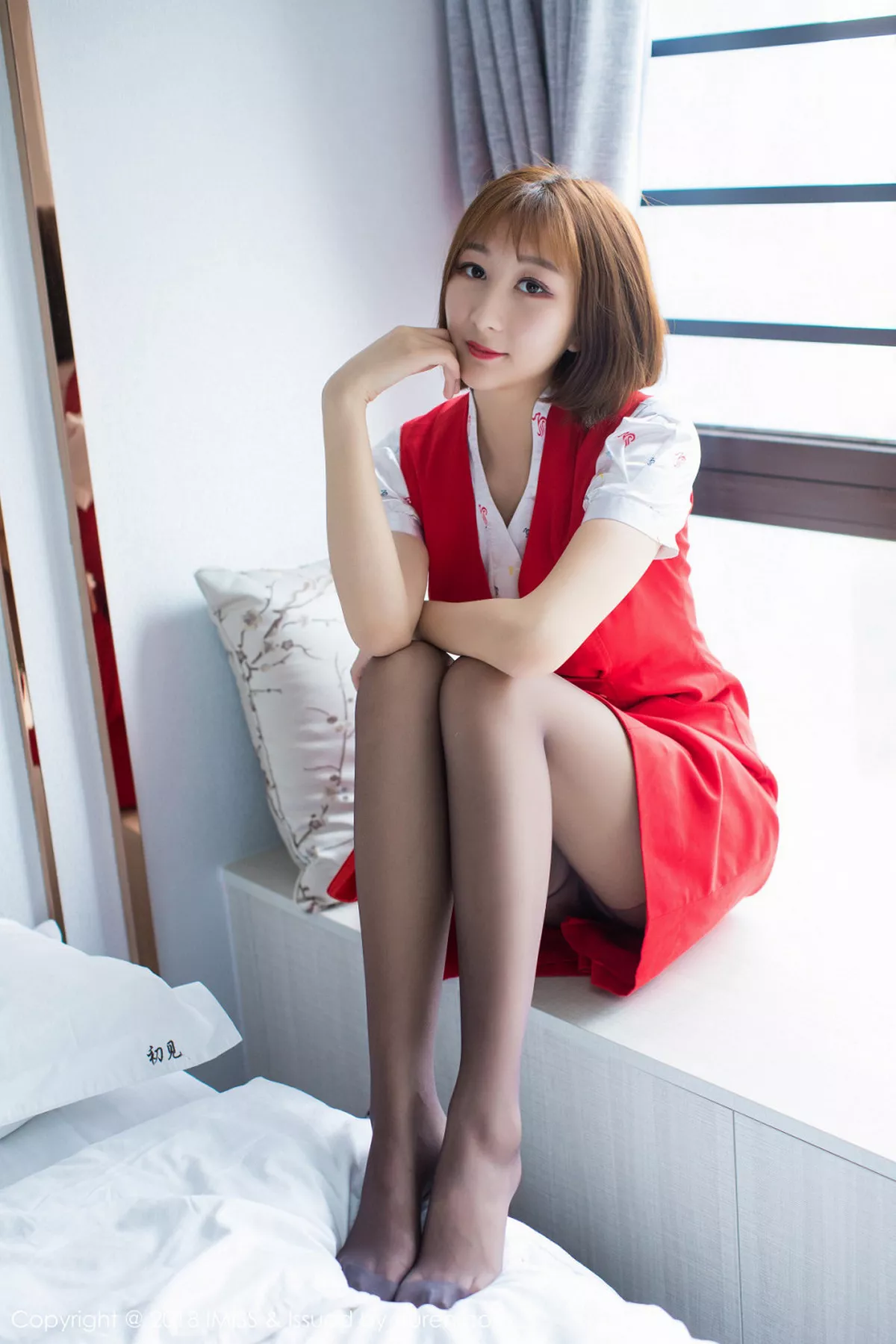秀人集.com_[IMISS爱蜜社]Vol.276_嫩模九尾ivy私房内衣配超薄黑丝裤袜秀完美身材诱惑写真47P