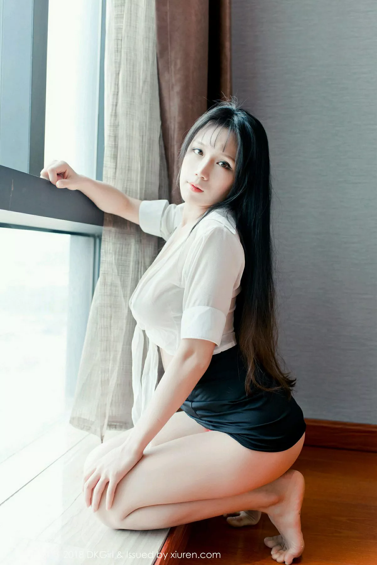 秀人集.com_[DKGirl御女郎]Vol.080_女神李可可秘书OL真空白衬衣+白色蕾丝薄纱爆乳诱惑写真49P