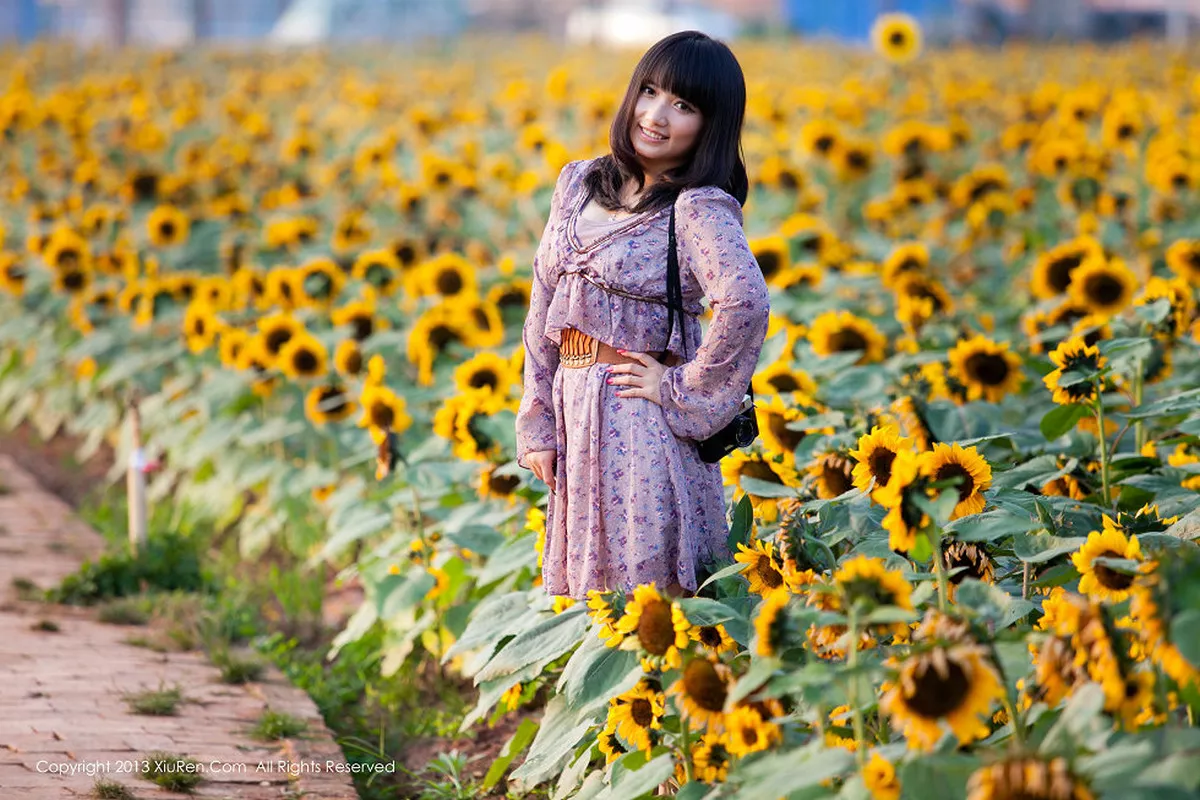 秀人集.com_[XiuRen秀人网]No.053_清纯美少女默漠无荢清新阳光写真海量合集121P