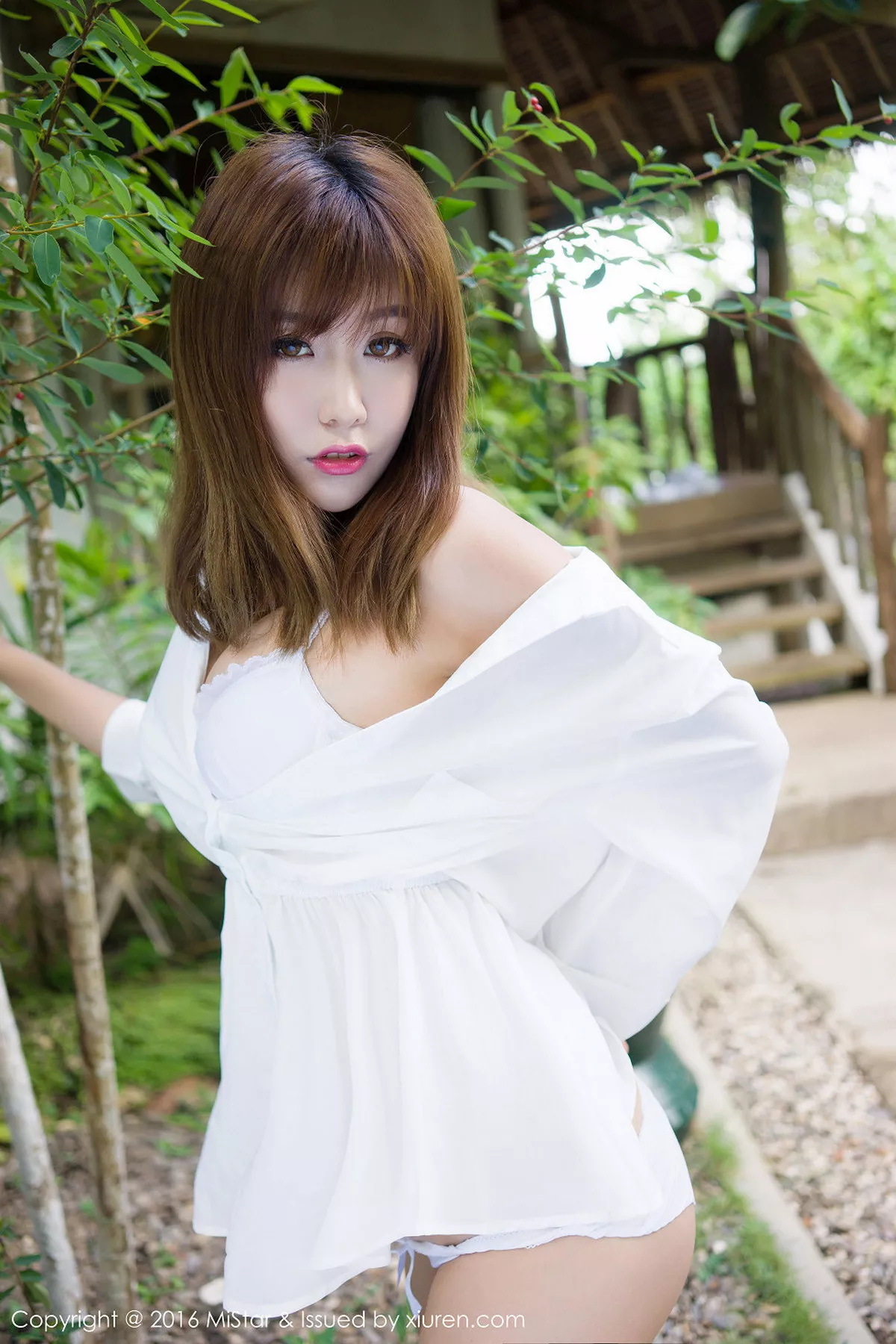 秀人集.com_[MiStar魅妍社]Vol.068_嫩模程小烦不烦薄荷岛旅拍红色比基尼完美曲线写真60P