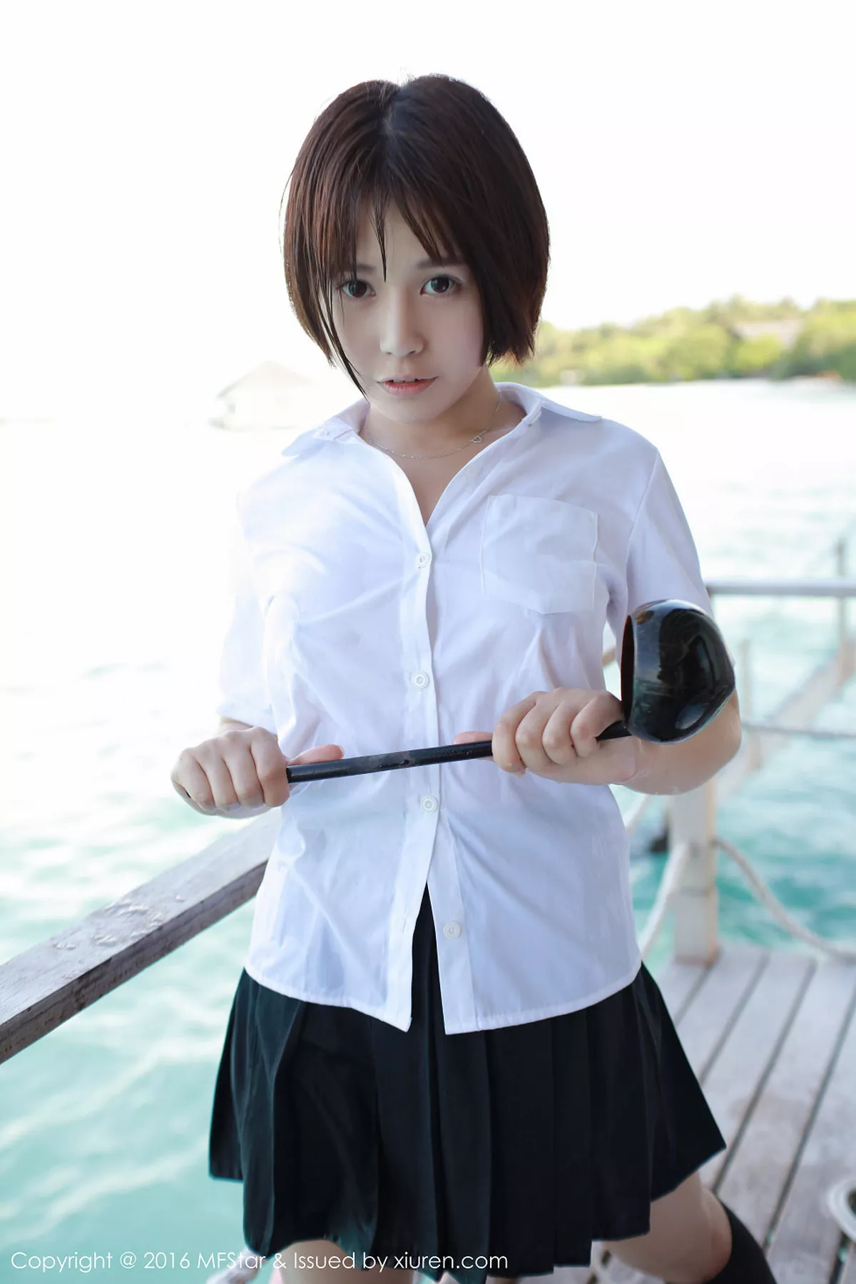 秀人集.com_[MFStar模范学院]Vol.057_Evelyn艾莉马尔代夫旅拍性感比基尼白嫩肌肤写真53P