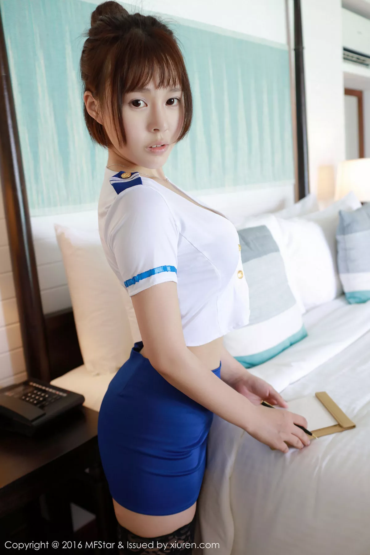 秀人集.com_[MFStar模范学院]Vol.047_嫩模Evelyn艾莉马尔代夫旅拍性感比基尼美乳诱惑53P