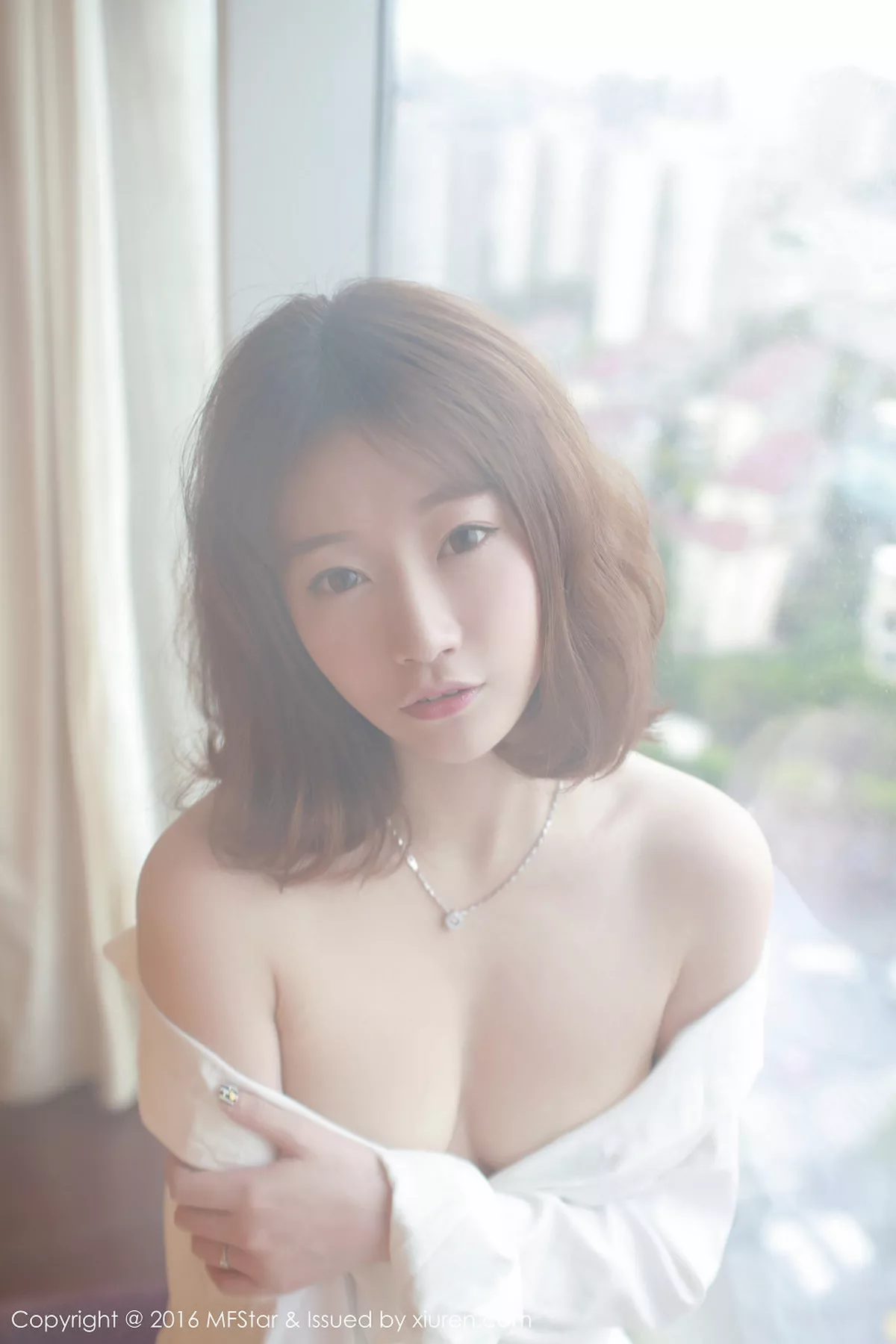 秀人集.com_[MFStar模范学院]Vol.066_嫩模陈思雨Mango居家私房内衣诱人美乳性感翘臀写真50P