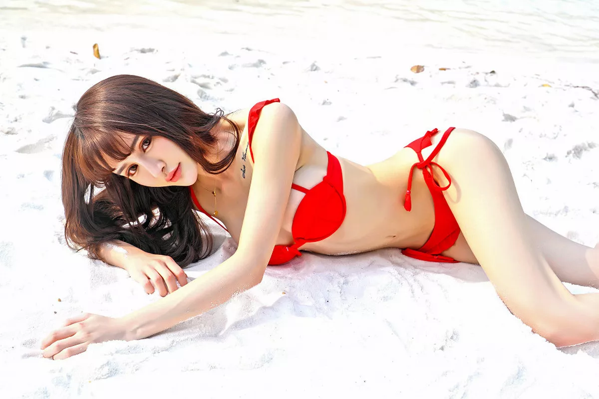 秀人集.com_[FeiLin嗲囡囡]Vol.042_嫩模Cheryl青树性感比基尼系列豪乳诱惑写真48P