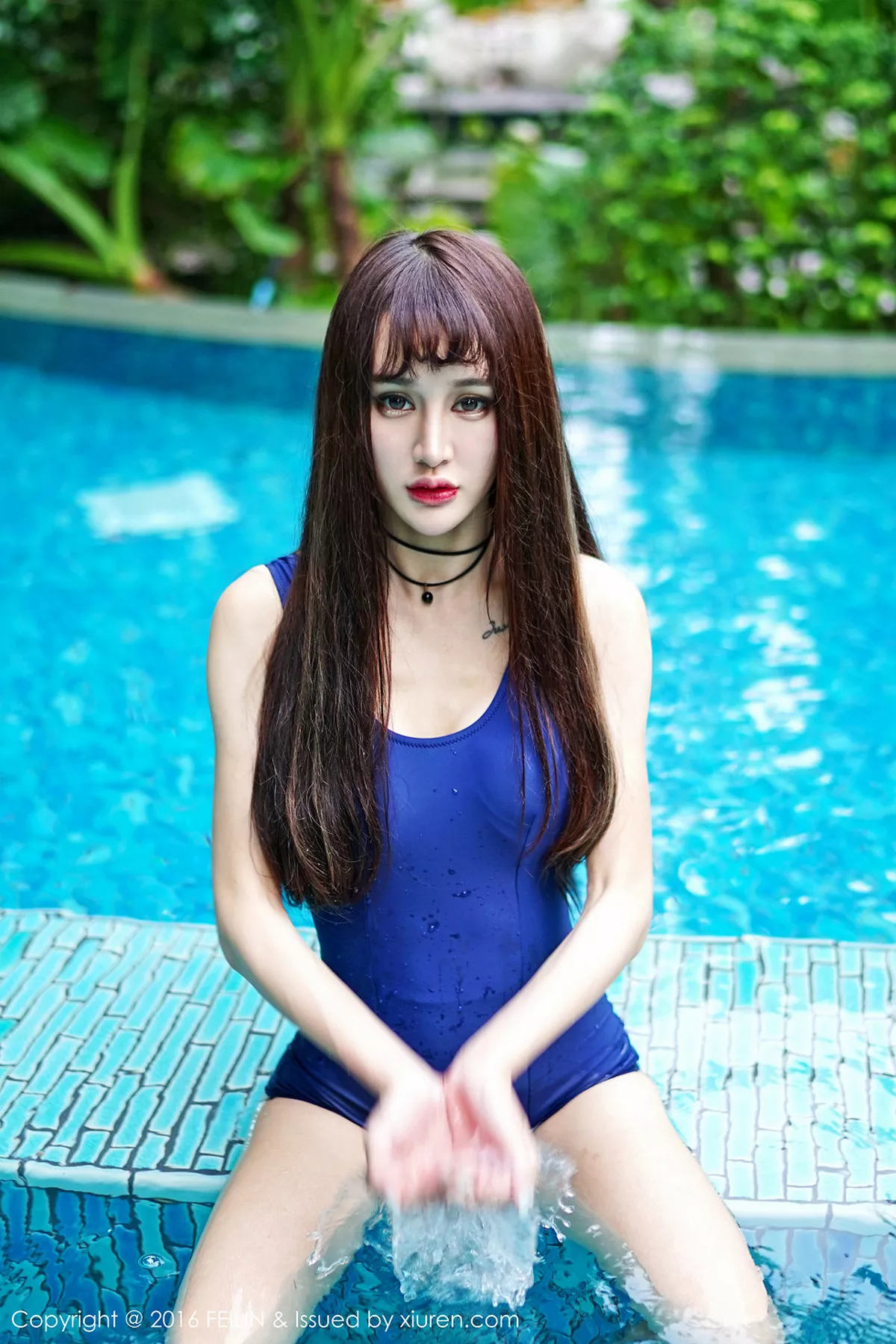 秀人集.com_[FeiLin嗲囡囡]Vol.050_嫩模Cheryl青树室外泳池性感比基尼系列写真46P