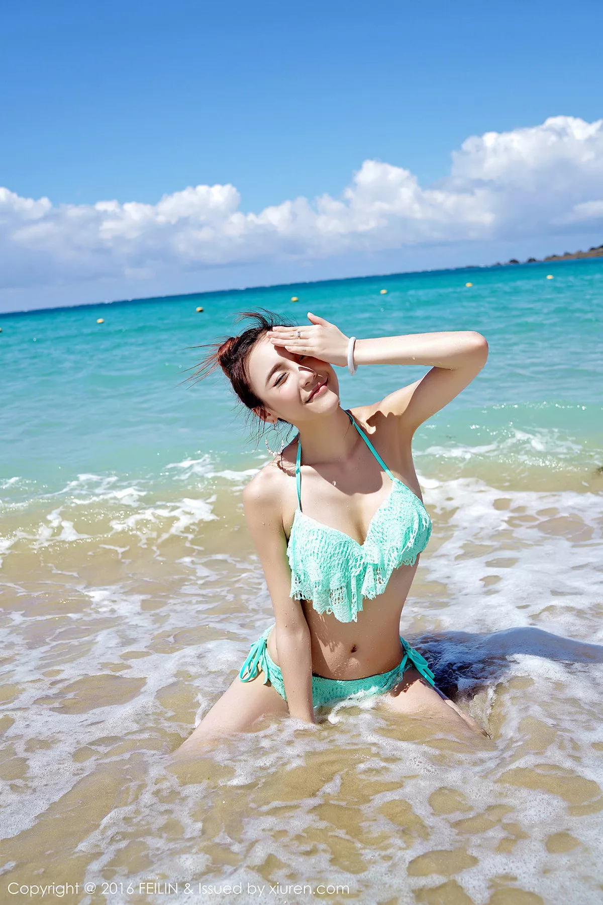 秀人集.com_[FeiLin嗲囡囡]Vol.044_嫩模Hana妹海边沙滩性感比基尼秀完美身材写真49P