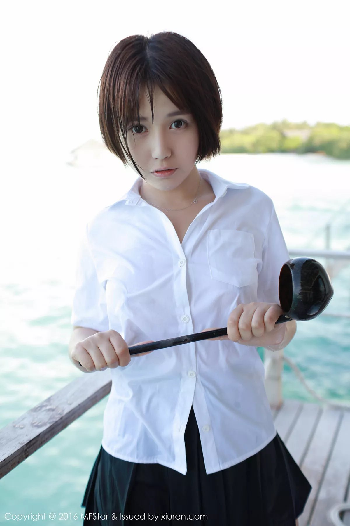 秀人集.com_[MFStar模范学院]Vol.057_Evelyn艾莉马尔代夫旅拍性感比基尼白嫩肌肤写真53P