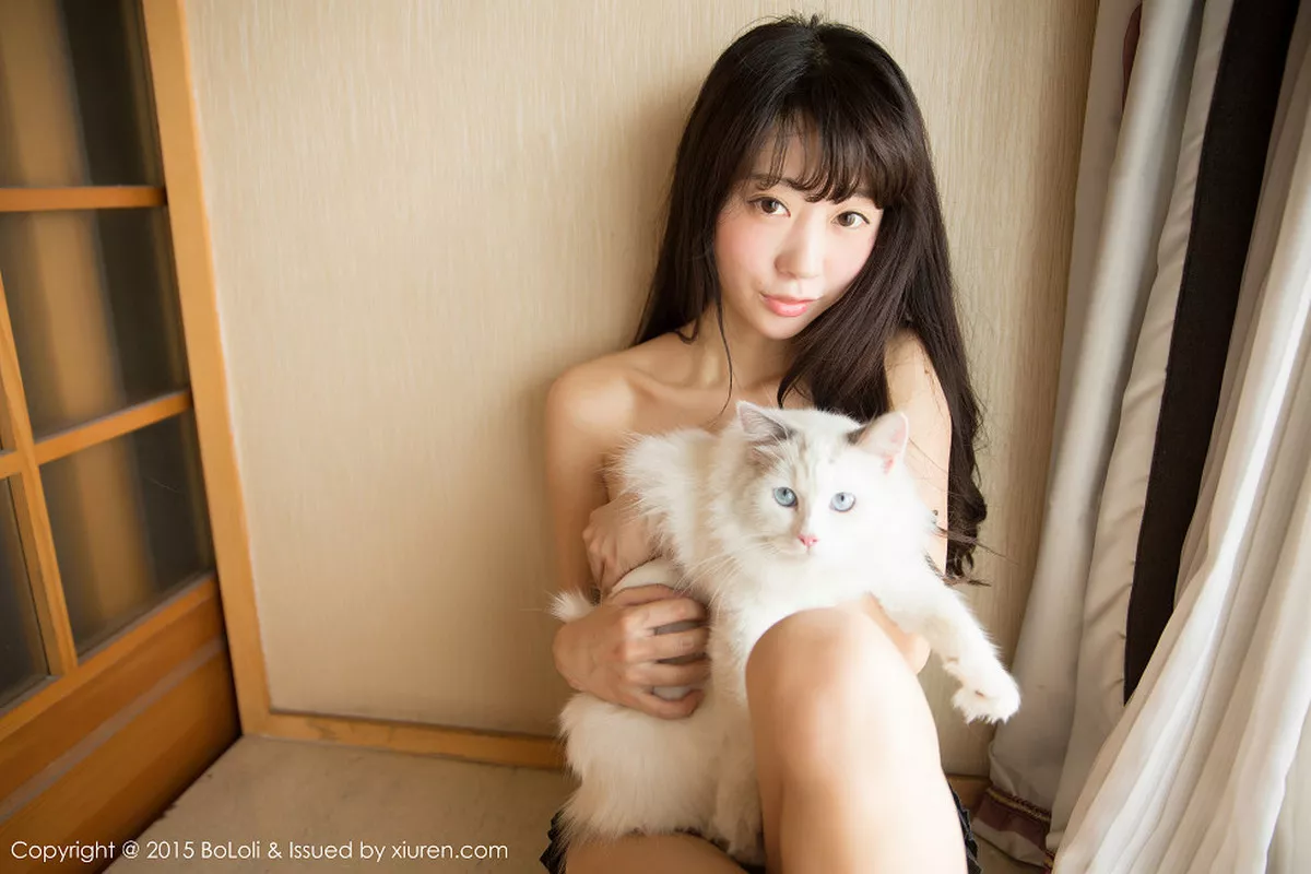 秀人集.com_[BoLoli波萝社]Vol.040_嫩模Suki朱忆音黑色蕾丝内裤诱惑美臀性感内衣写真54P