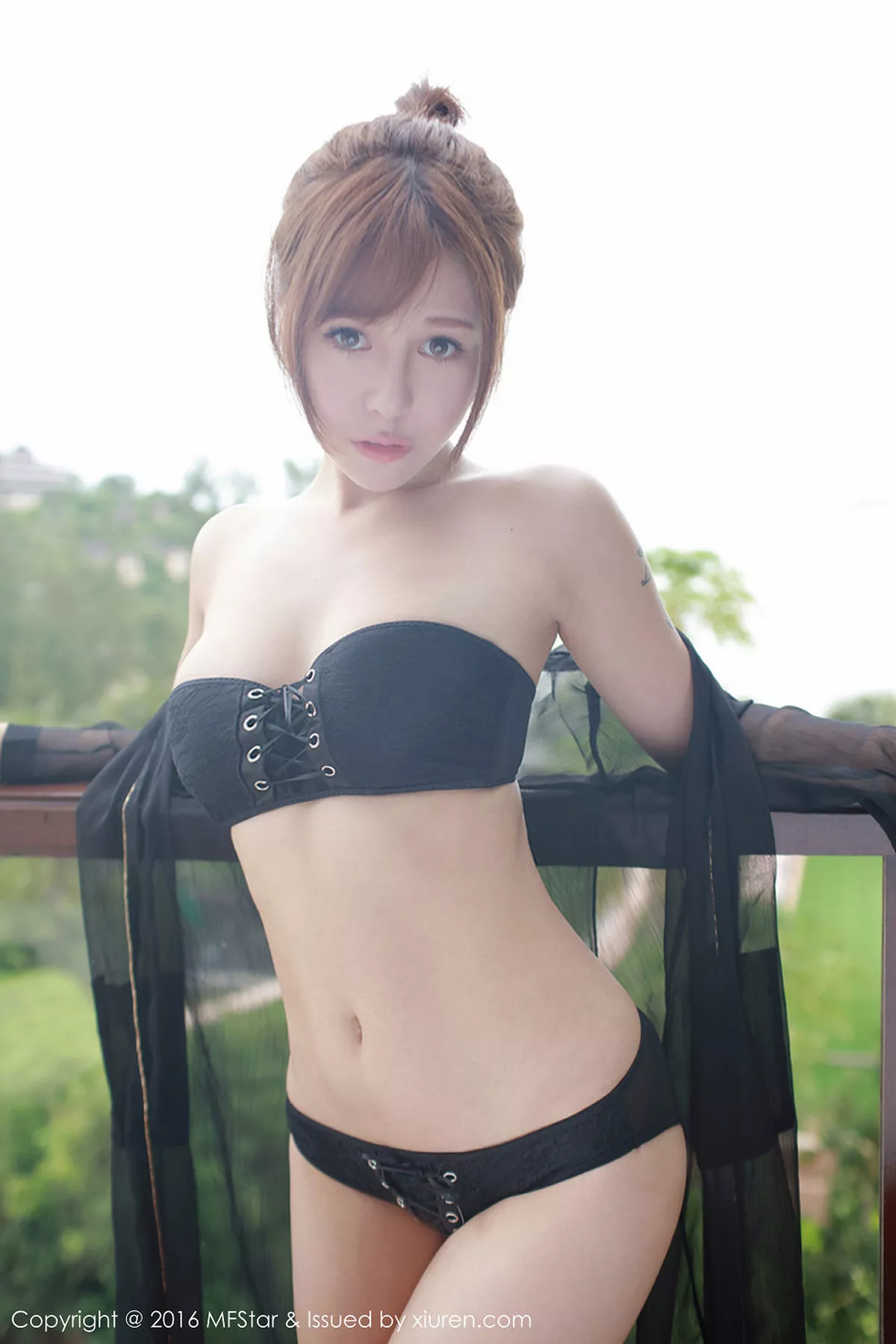 秀人集.com_[MFStar模范学院]Vol.061_Evelyn艾莉泰国心愿旅拍浴缸里黑纱湿身诱惑写真55P