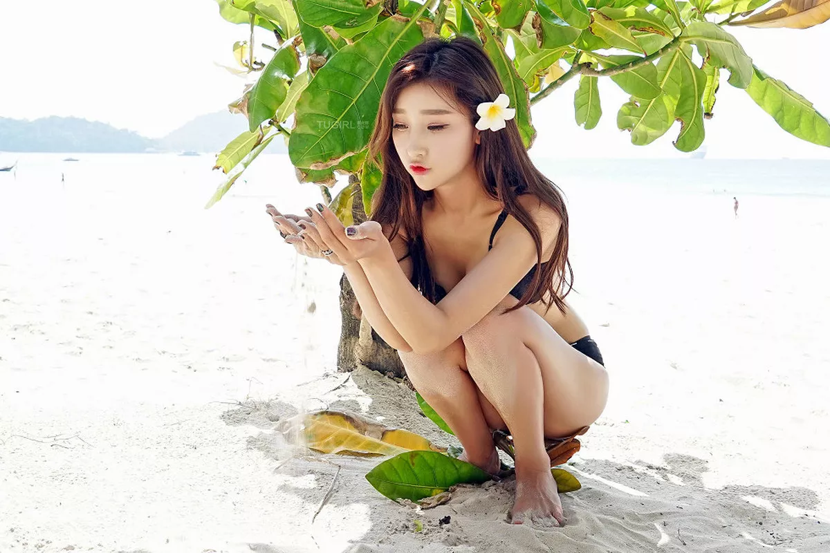 秀人集.com_[FeiLin嗲囡囡]Vol.049_嫩模李筱乔jo半撩内衣秀豪乳完美身材性感迷人写真54P