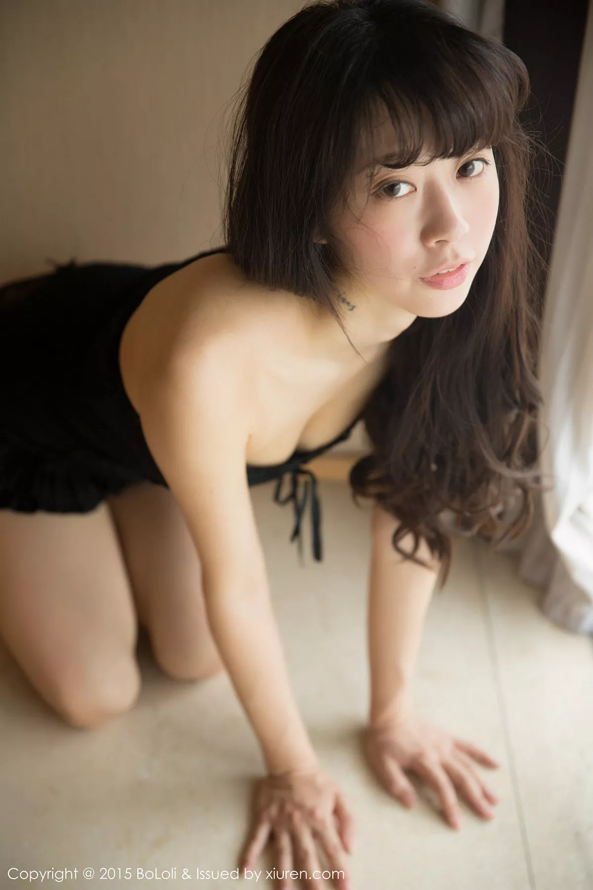 秀人集.com_[BoLoli波萝社]Vol.040_嫩模Suki朱忆音黑色蕾丝内裤诱惑美臀性感内衣写真54P