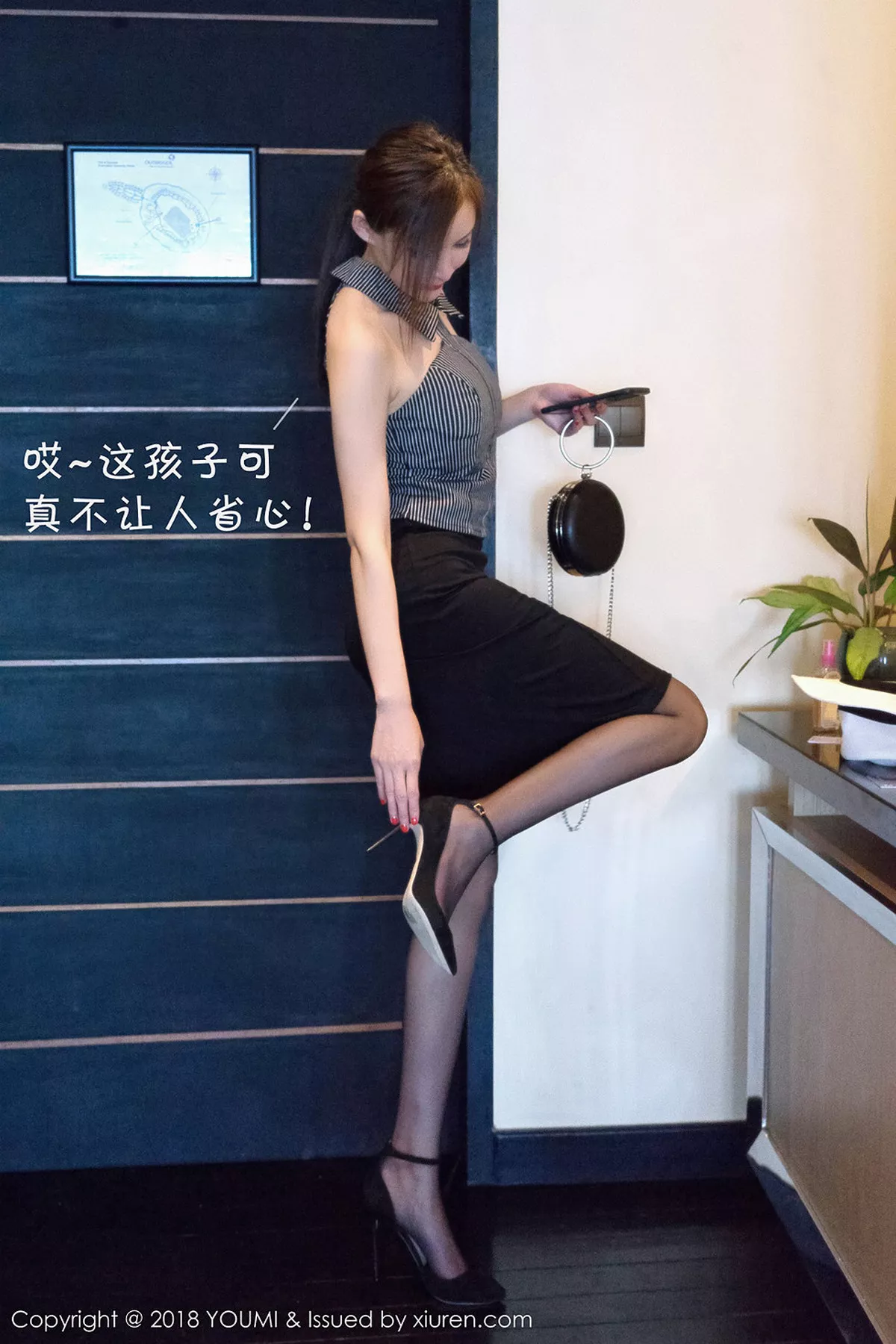 秀人集.com_[YouMi尤蜜荟]Vol.216_三大女神奶瓶土肥圆@妲己@尤妮丝尺度情景剧中秋福利写真51P