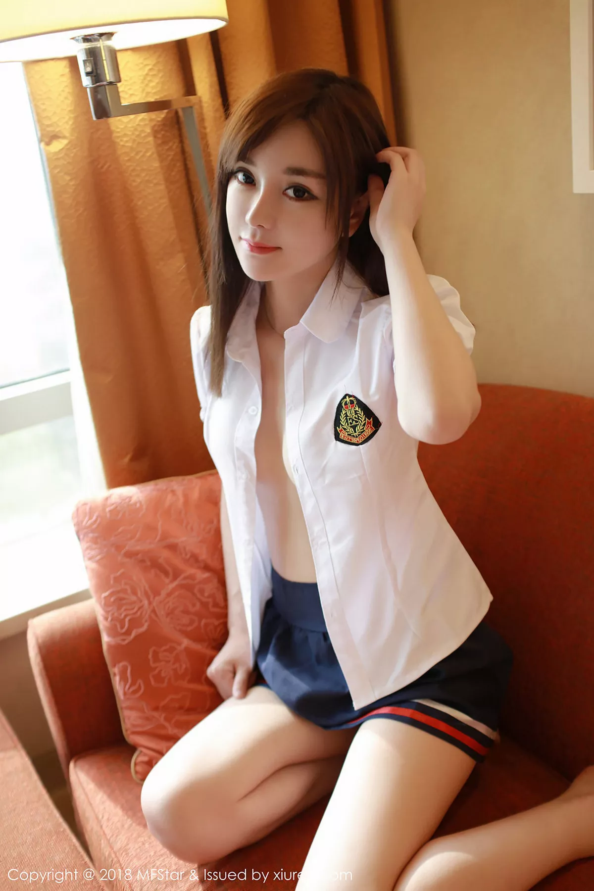 秀人集.com_[MFStar模范学院]Vol.146_嫩模韩子萱mm私房真空学生装露白嫩豪乳半球撩人诱惑写真36P