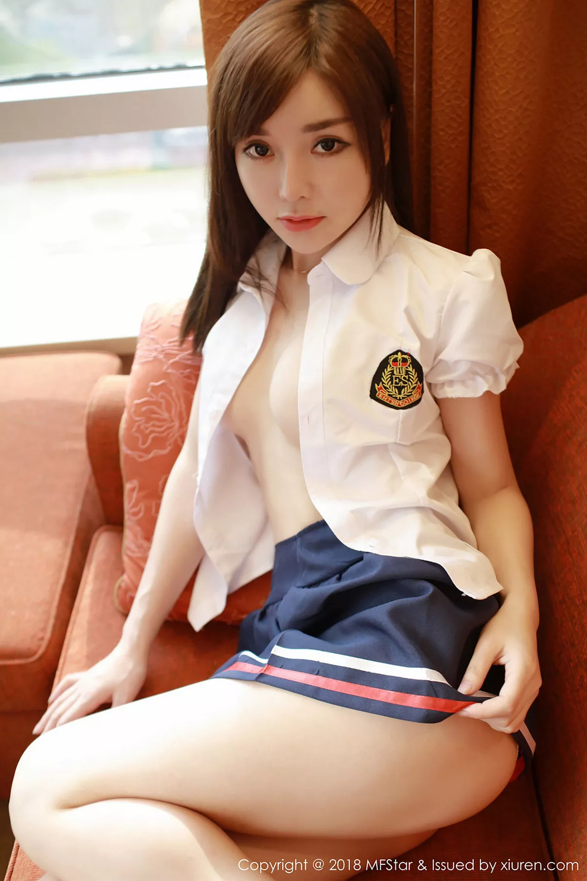 秀人集.com_[MFStar模范学院]Vol.146_嫩模韩子萱mm私房真空学生装露白嫩豪乳半球撩人诱惑写真36P