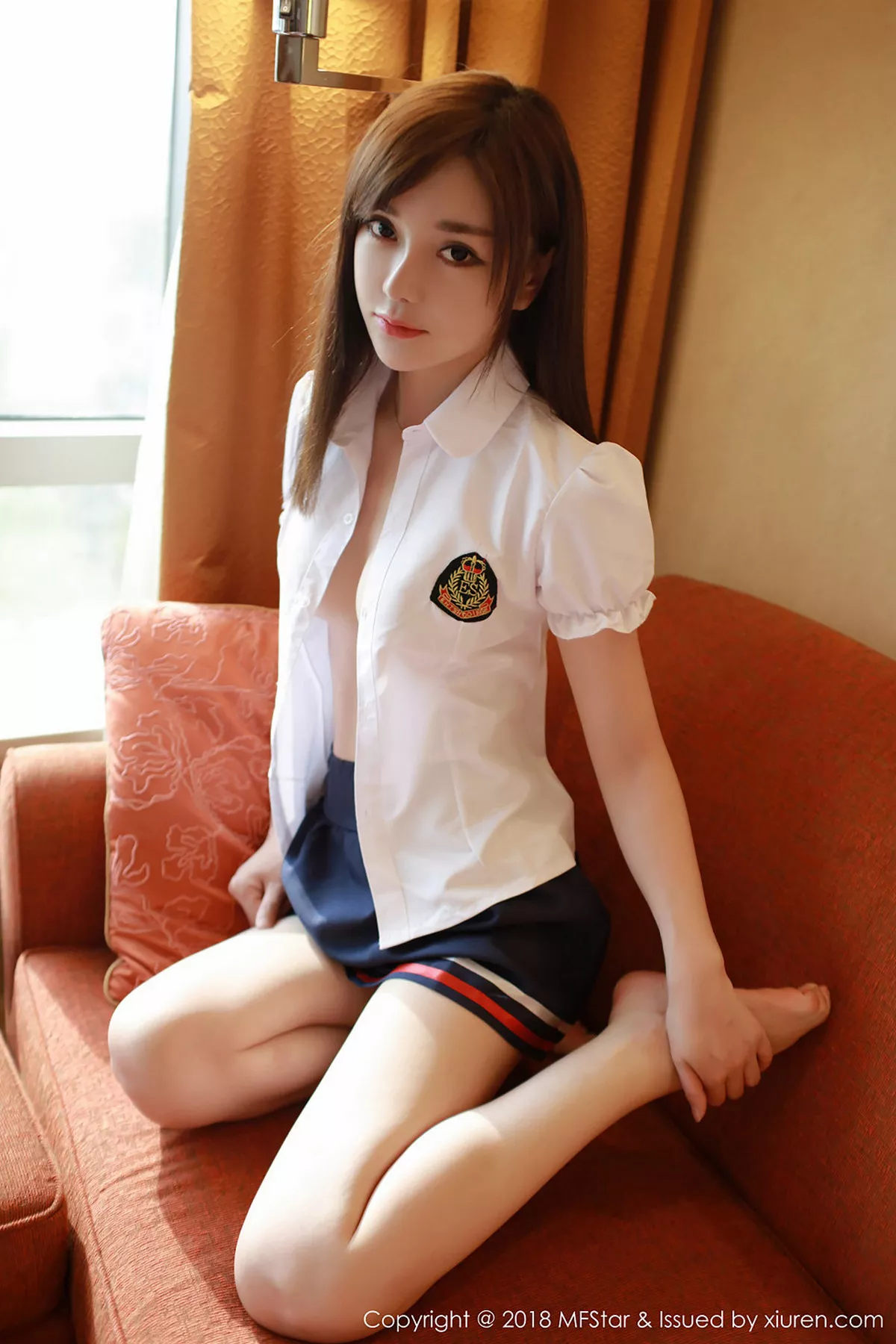 秀人集.com_[MFStar模范学院]Vol.146_嫩模韩子萱mm私房真空学生装露白嫩豪乳半球撩人诱惑写真36P